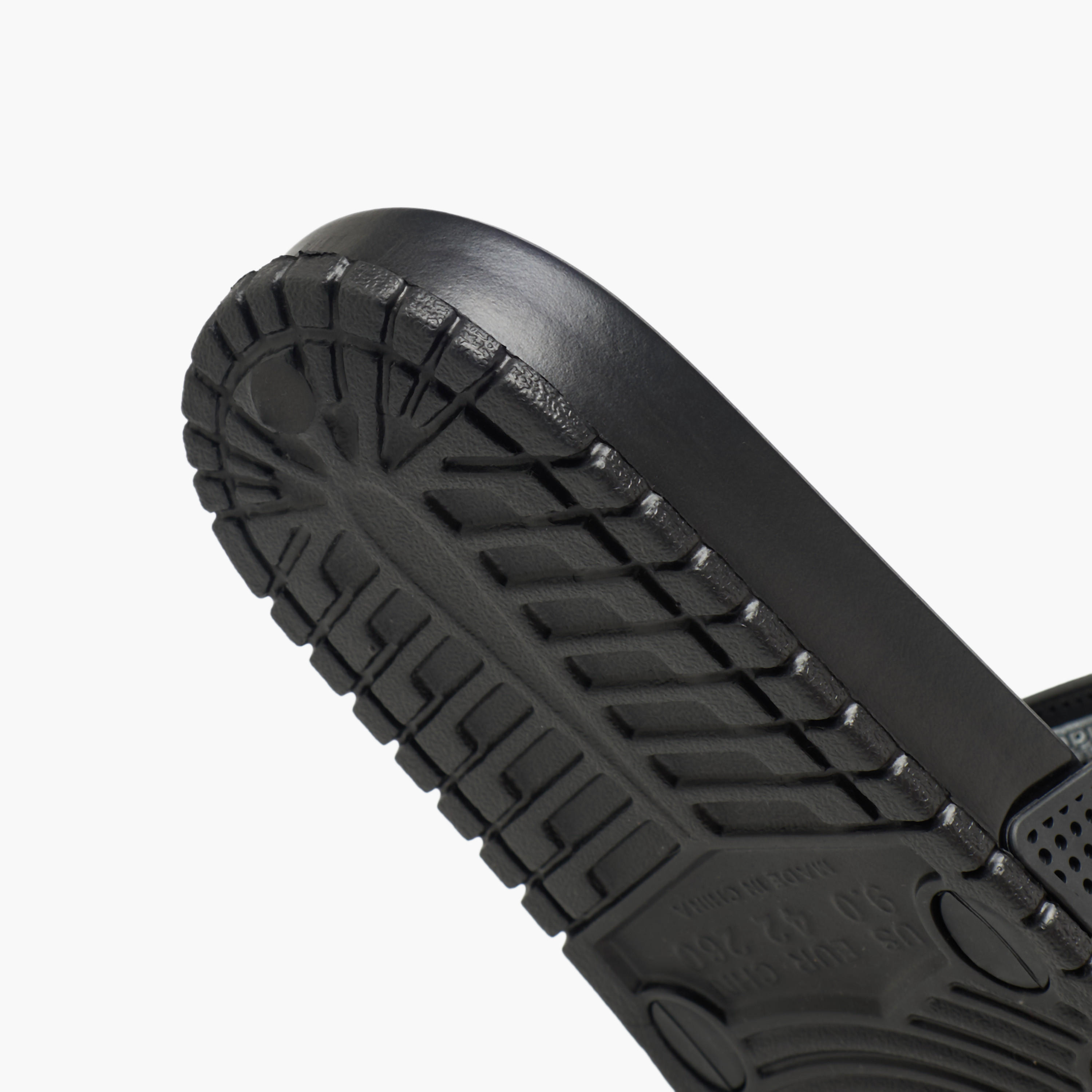 شبشب بطبعات شعار للرجال من كابا-men-shoes-flipflopsandslides-image-4
