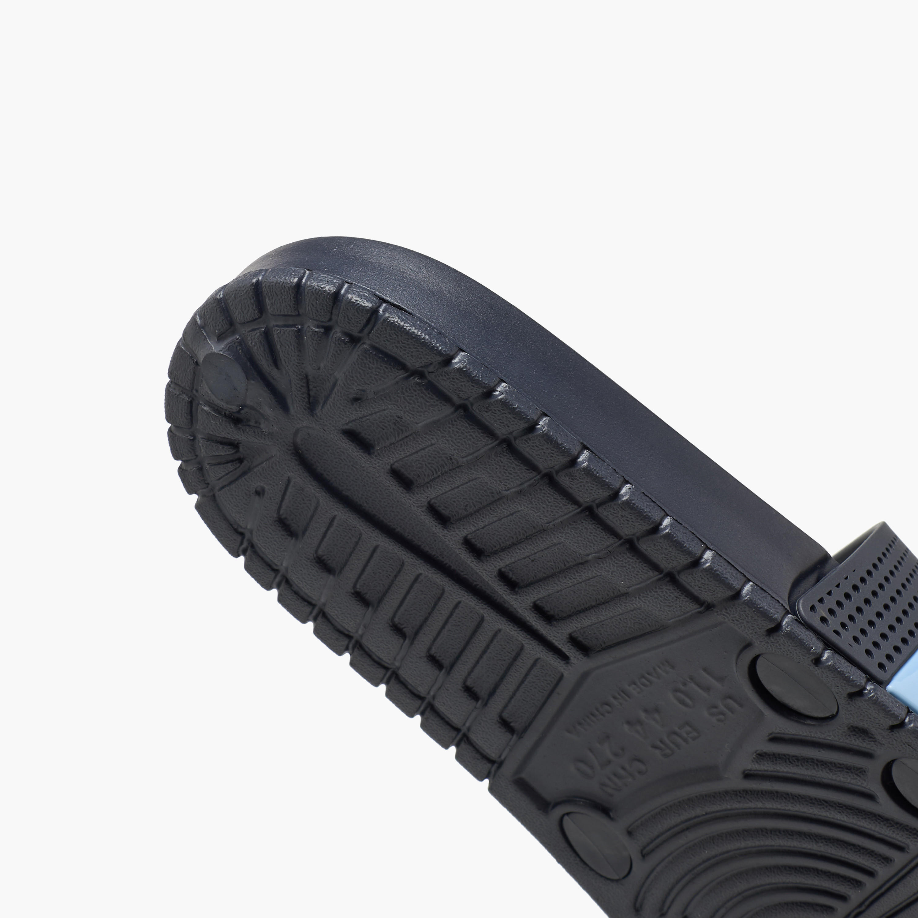 شبشب بطبعات شعار للرجال من كابا-men-shoes-flipflopsandslides-image-4