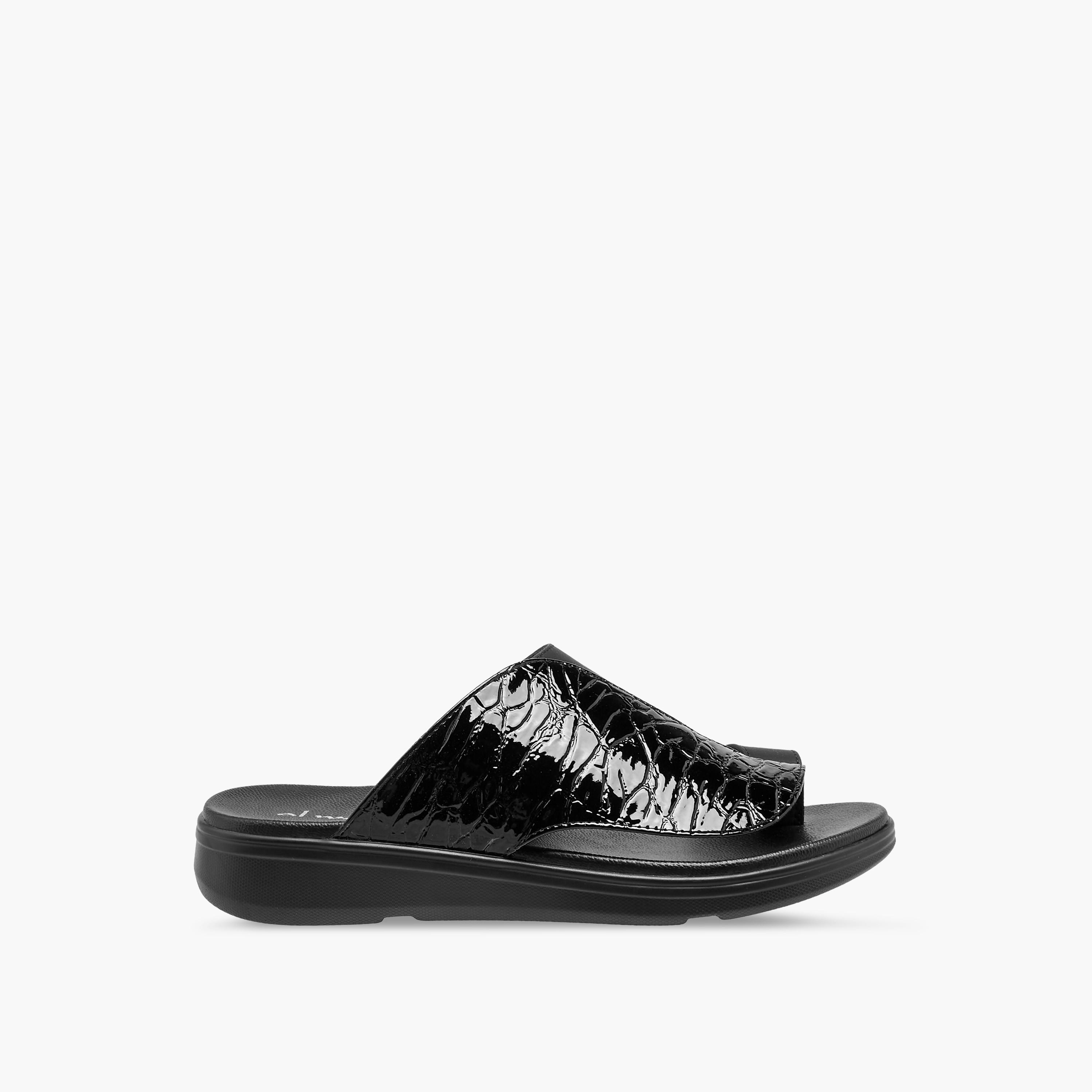 Al Waha Men Toe Loop Detail Arabic Sandals-men-shoes-sandals-image-3