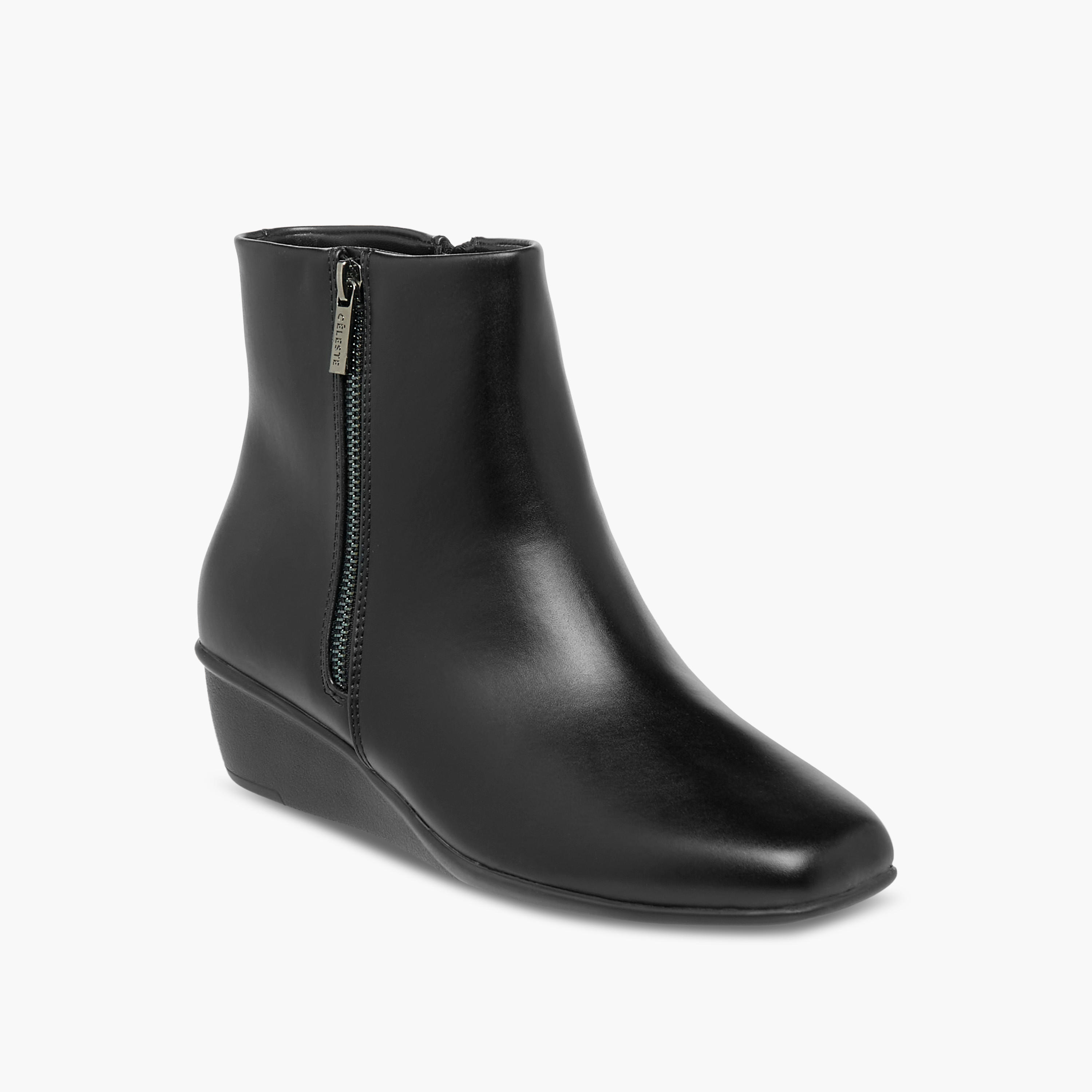 بوت كاحل سادة بكعب ويدج وسحاب إغلاق للنساء من سيليست-women-shoes-boots-image-2