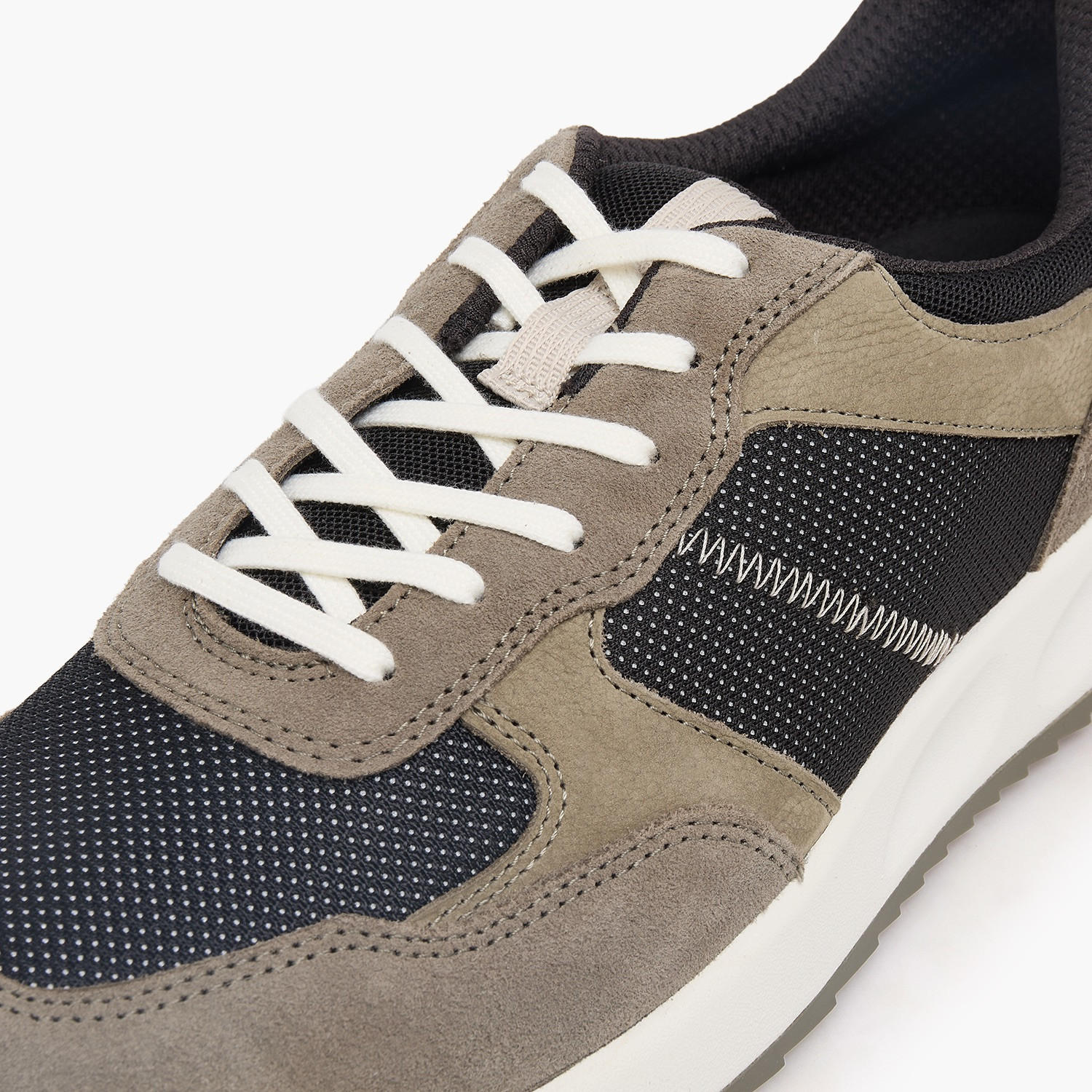 حذاء سنيكرز بقوالب ملونة وطول الكاحل ورباط إغلاق للرجال من إيكو-men-shoes-sneakers-image-4