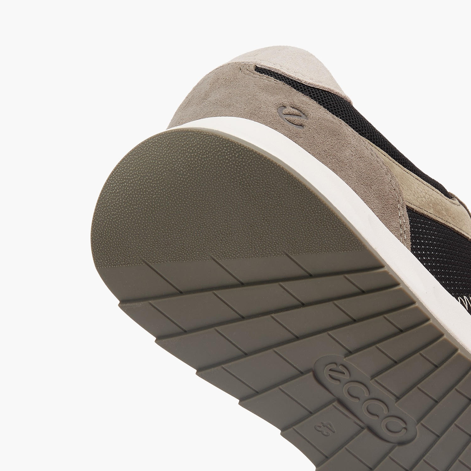 حذاء سنيكرز بقوالب ملونة وطول الكاحل ورباط إغلاق للرجال من إيكو-men-shoes-sneakers-image-5