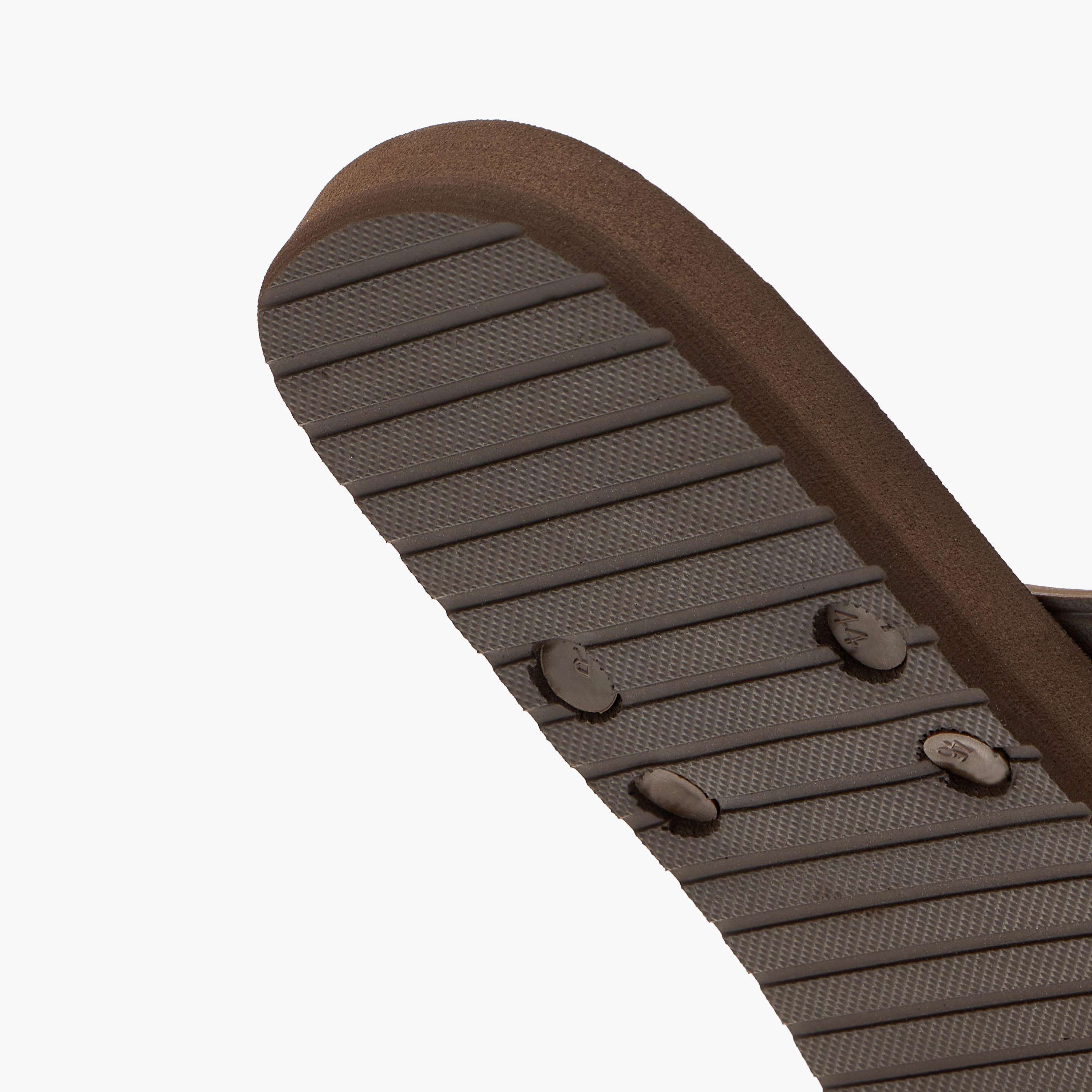 Lee Cooper Men Logo Embossed Flip Flops-men-shoes-flipflopsandslides-image-4
