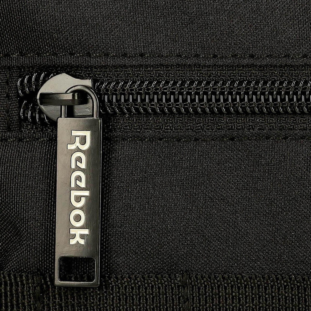 Reebok Logo Print School Backpack with Adjustable Straps and Zip Closure - 38x19x43 cm-school-bagsandbackpacks-backpacks-image-7