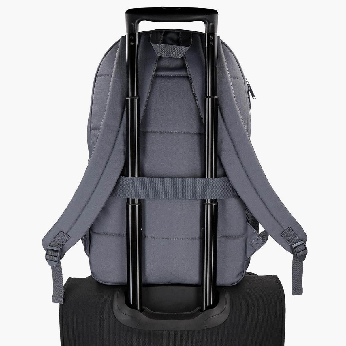 شنطة ظهر مدرسية بطبعات شعار وحمالات قابلة للتعديل وسحاب إغلاق من ريبوك - 38x19x43 سم-boys-accessories-bagsandbackpacks-image-8
