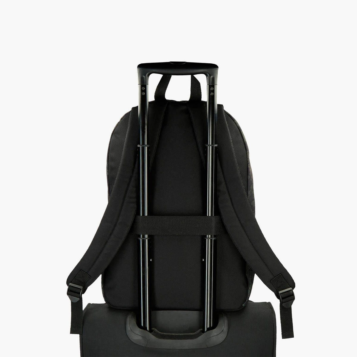 Reebok Logo Print School Backpack with Adjustable Straps and Zip Closure - 38x19x43 cm-boys-accessories-bagsandbackpacks-image-8