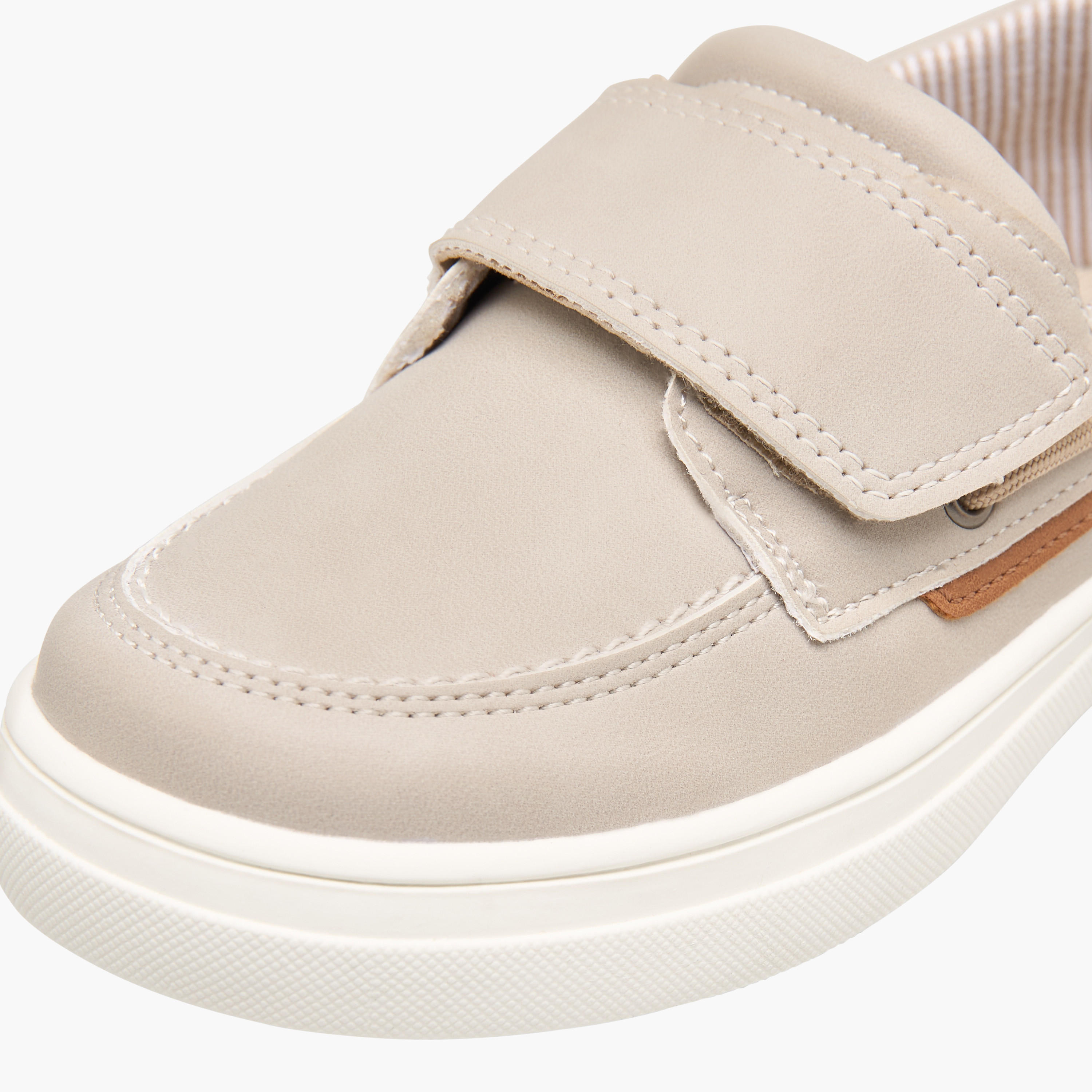 Juniors Panelled Slip-On Loafers with Hook and Loop Closure-boys-shoes-loafers-image-4