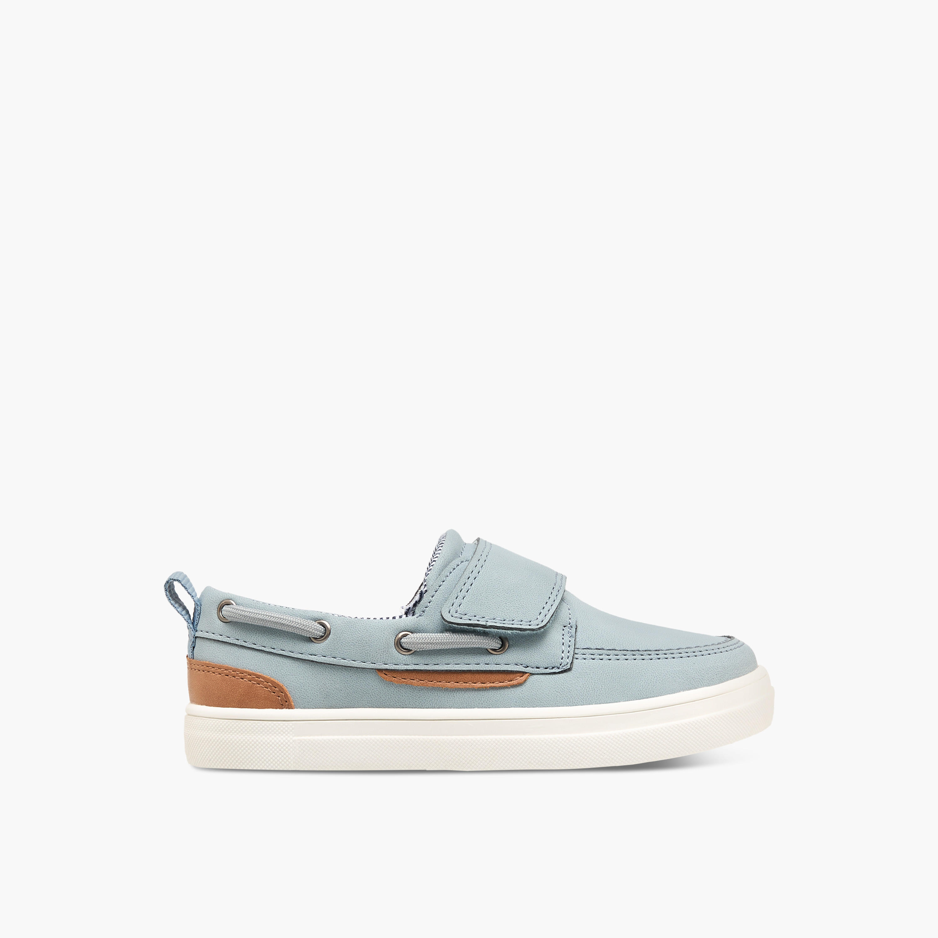 Juniors Panelled Slip-On Loafers with Hook and Loop Closure-boys-shoes-loafers-image-3