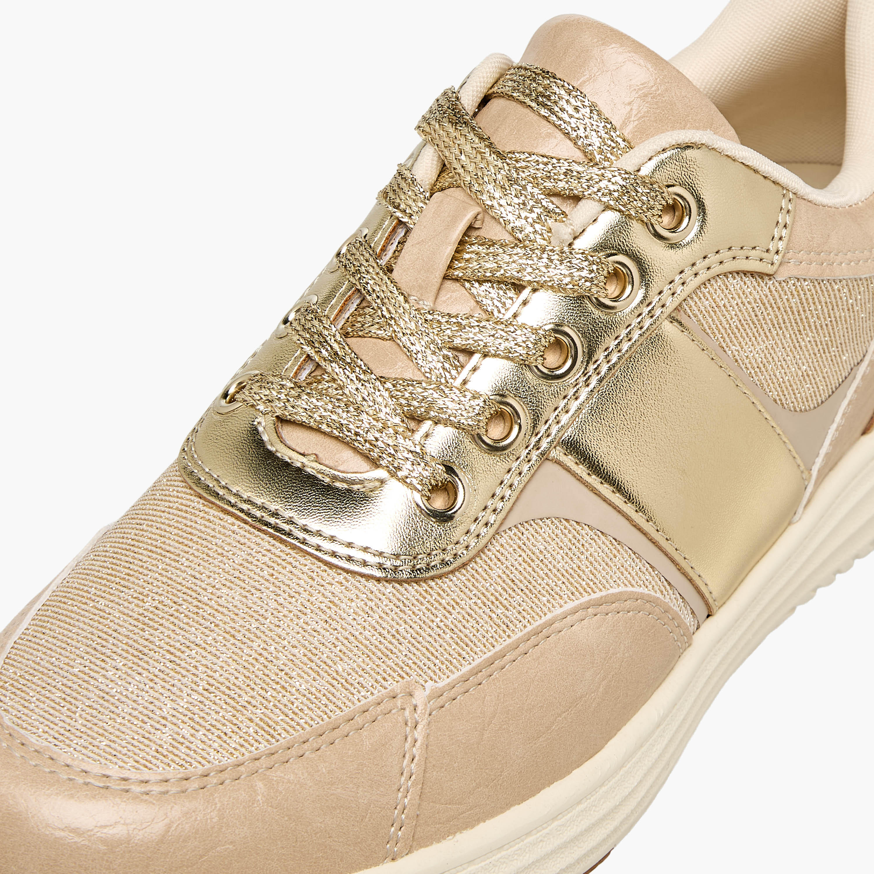 حذاء سنيكرز برباط إغلاق للنساء من لو كونفورت-women-shoes-sneakers-image-4