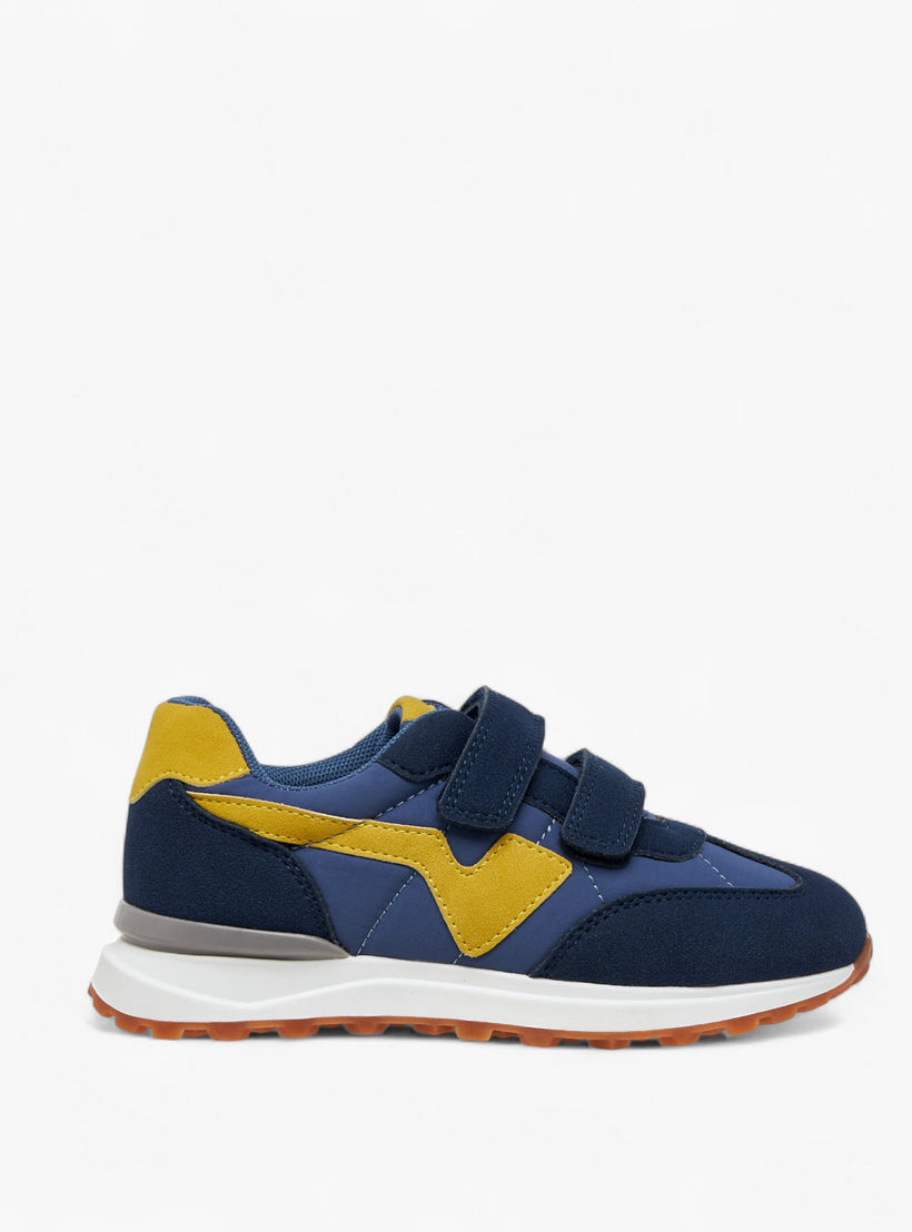 حذاء سنيكرز بشريط إغلاق لاصق للأولاد من جونيورز-boys-shoes-sneakers-image-3