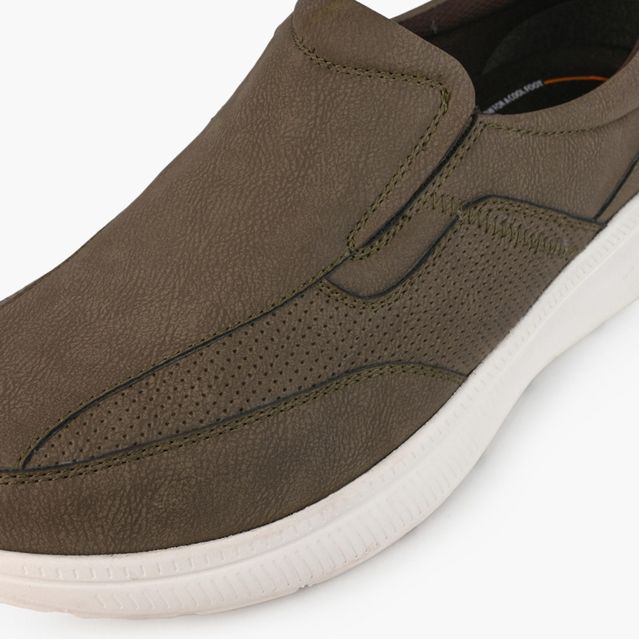 حذاء لوفرز سهل الارتداء وبارز الملمس للرجال من لو كونفورت-men-shoes-loafersandmoccasins-image-4