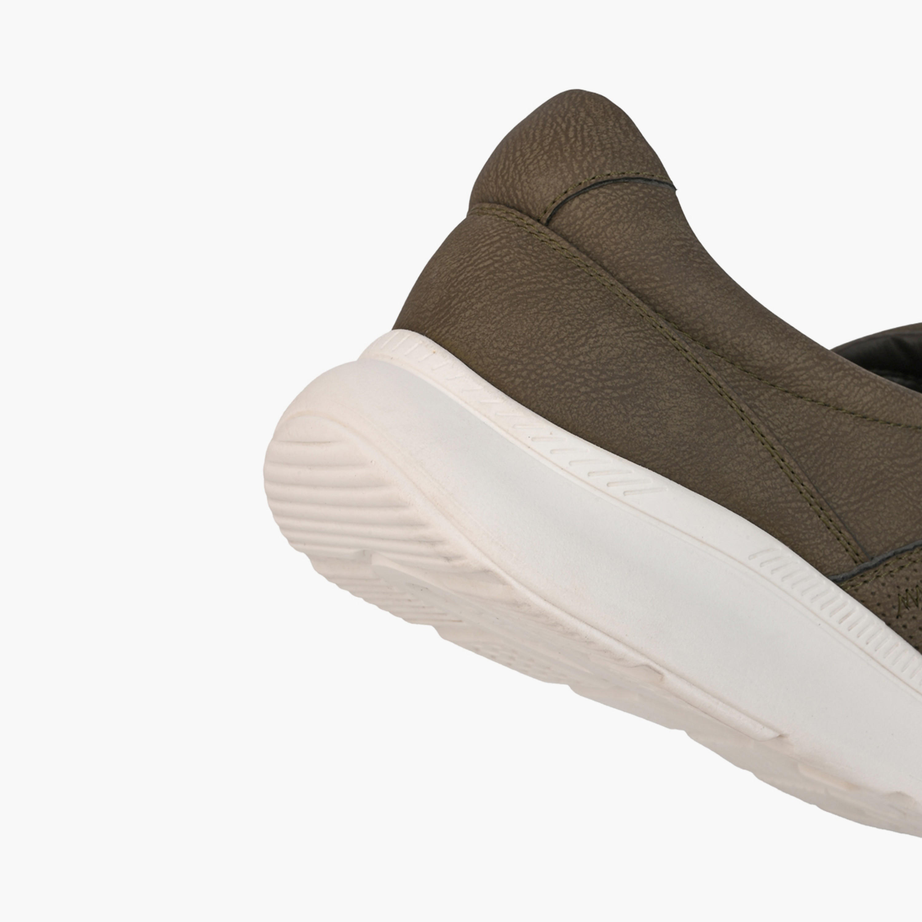 حذاء لوفرز سهل الارتداء وبارز الملمس للرجال من لو كونفورت-men-shoes-loafersandmoccasins-image-5