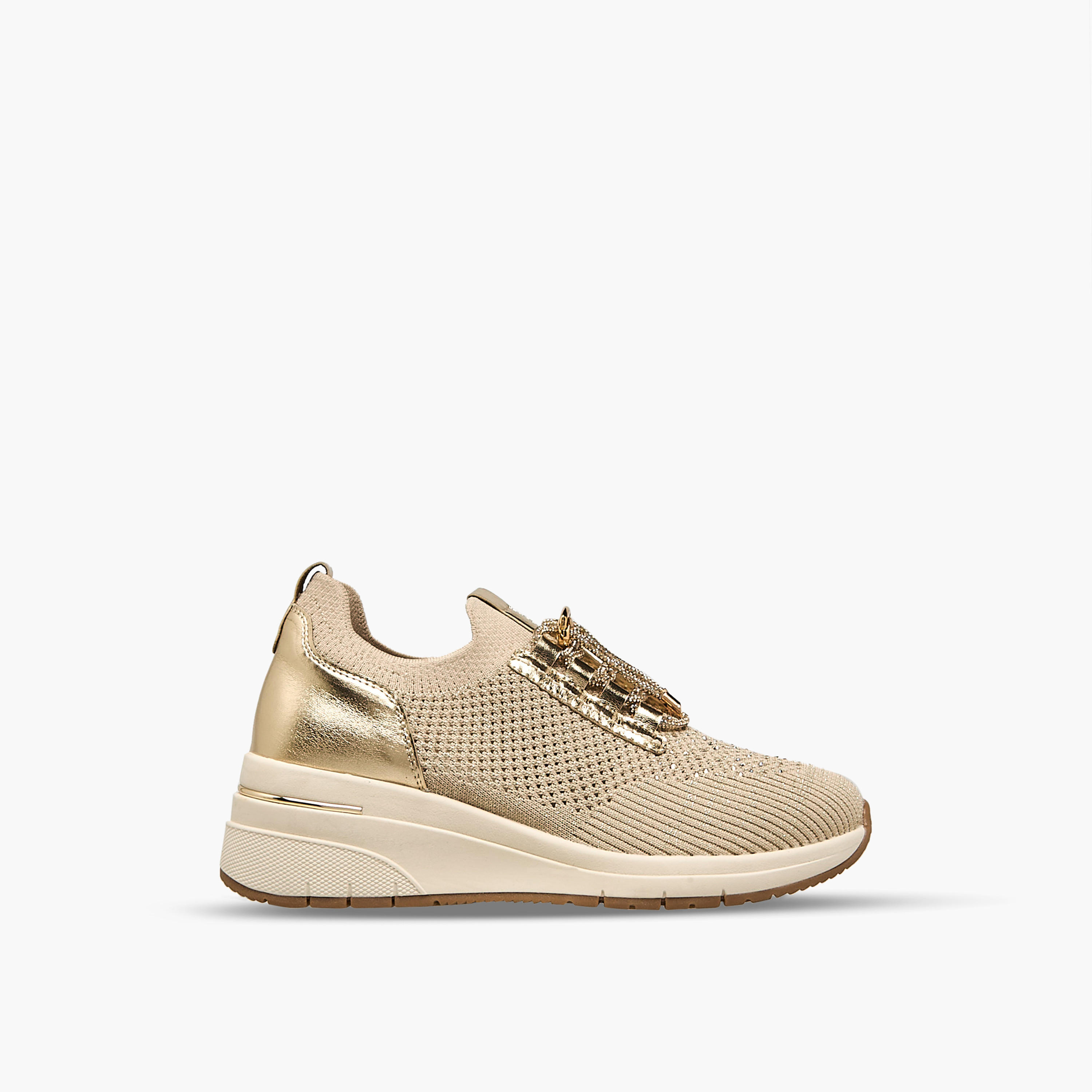 حذاء سنيكرز مزين سهل الارتداء للنساء من لو كونفورت-women-shoes-sneakers-image-3