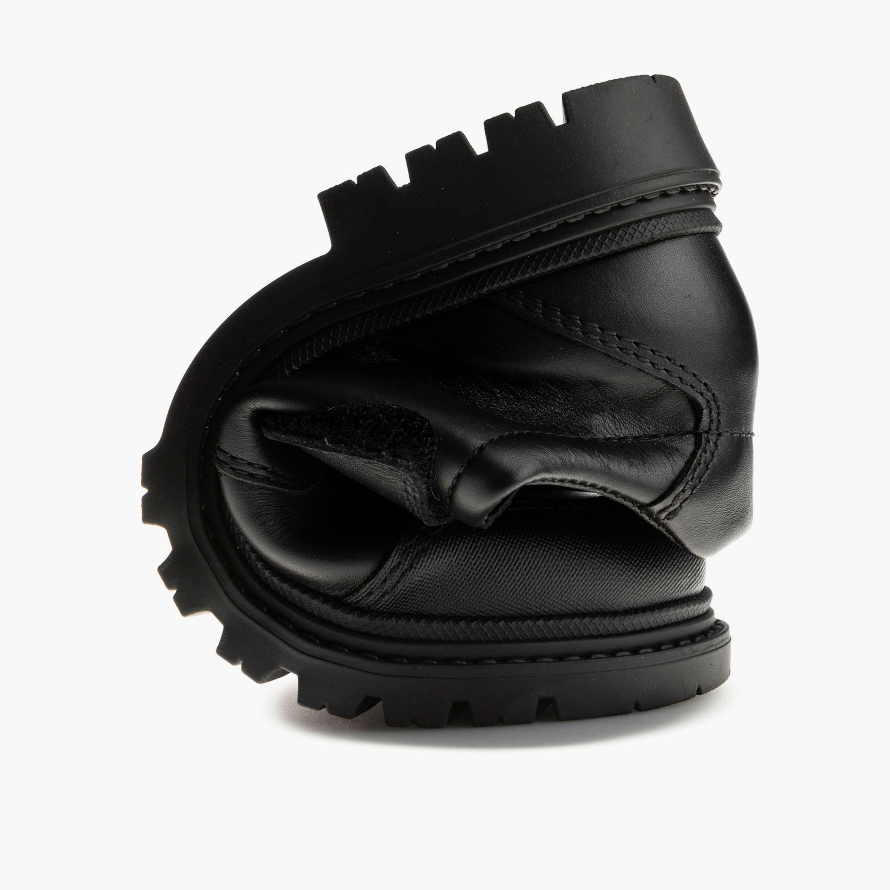 حذاء مدرسي جلد بشريط إغلاق لاصق للأولاد من بابلوسكي-boys-shoes-schoolshoes-image-5