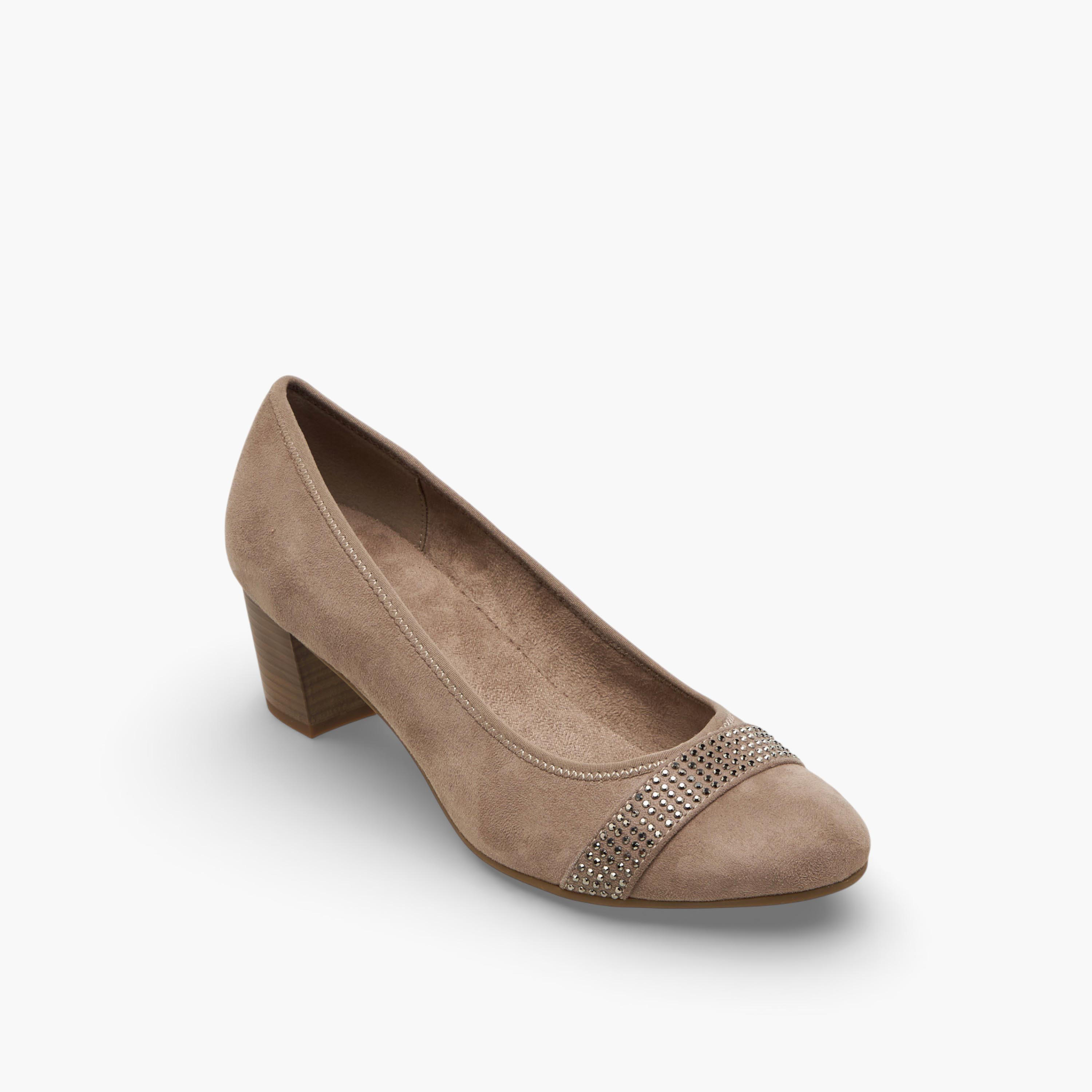 Le Confort Women Block Heel Pumps-women-shoes-sandals-heeled-image-2