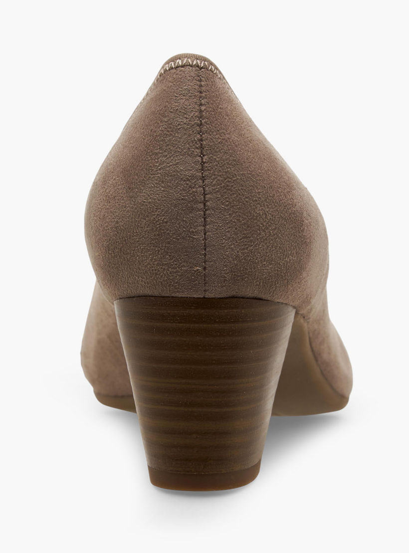 Le Confort Women Block Heel Pumps-women-shoes-sandals-heeled-image-5