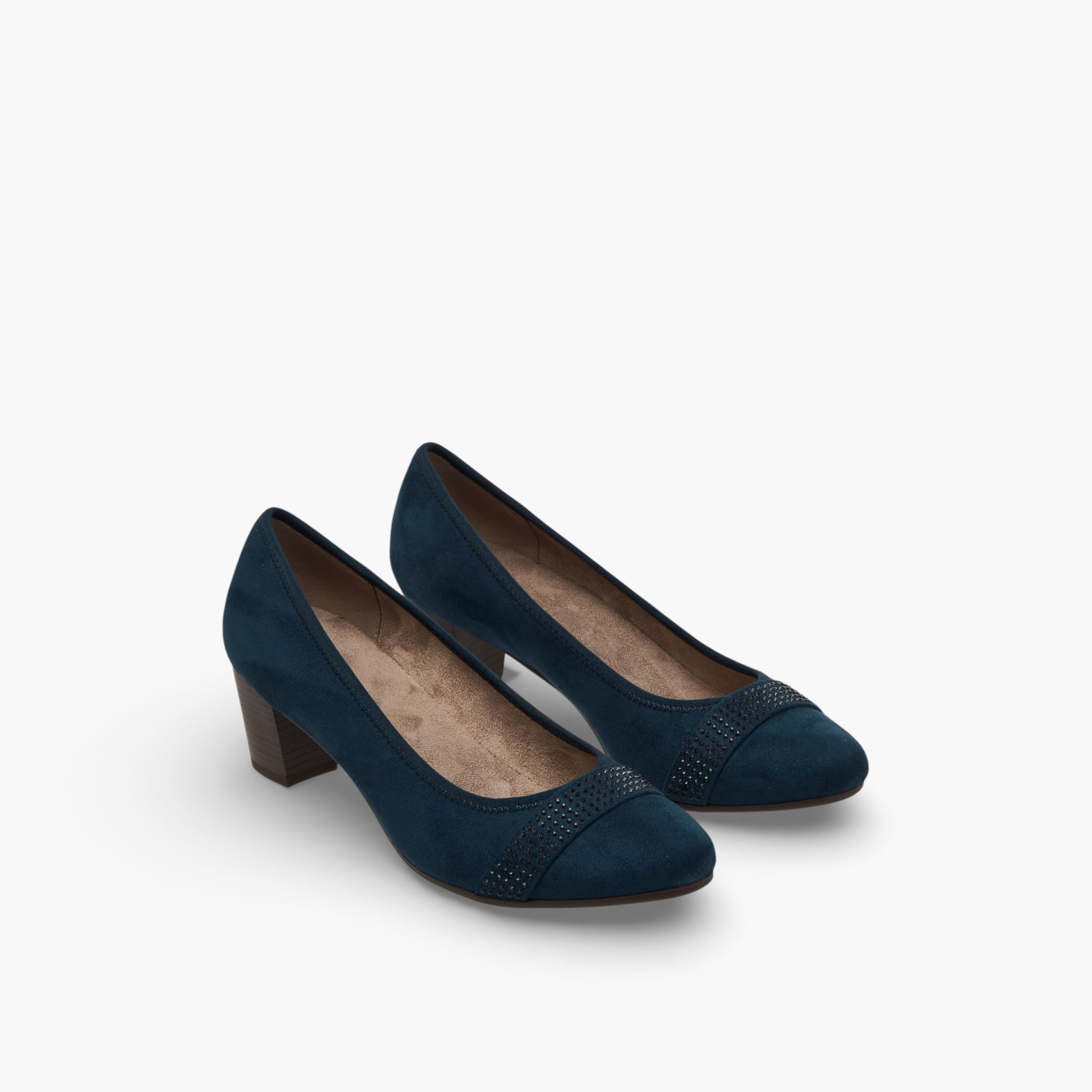 حذاء كلاسيكي بكعب عريض للنساء من لو كونفورت-women-shoes-sandals-heeled-image-1