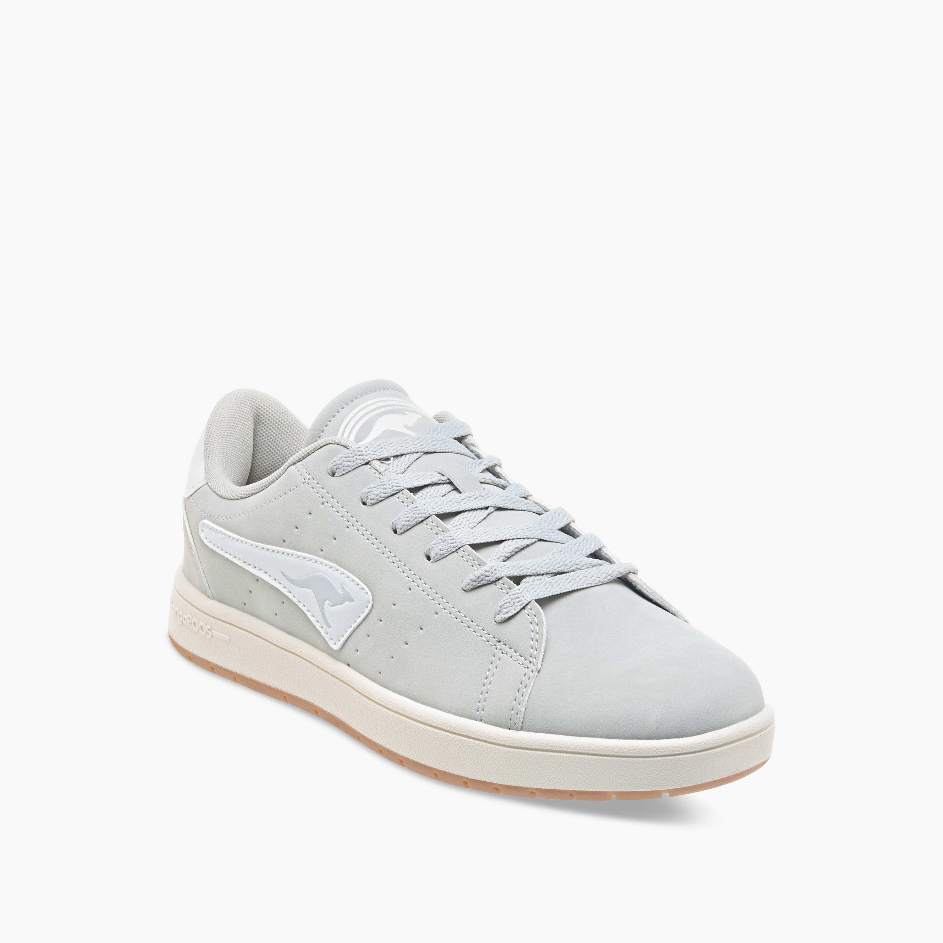 حذاء سنيكرز برباط وتفاصيل شعار للنساء من كانجاروس-women-shoes-sneakers-image-2