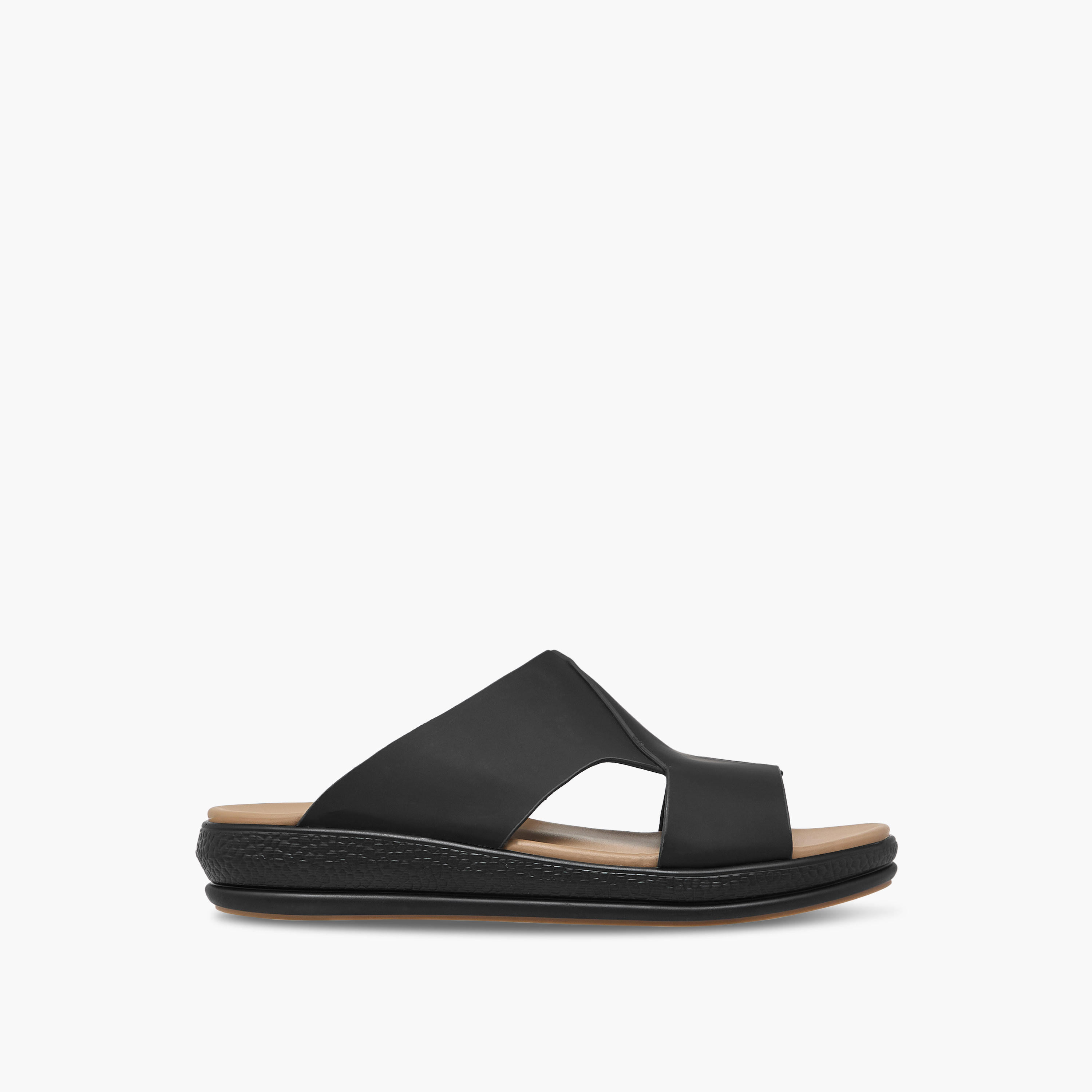 صندل سهل الارتداء مفرغ من أل بي أل من شو إكسبريس-men-shoes-sandals-image-3