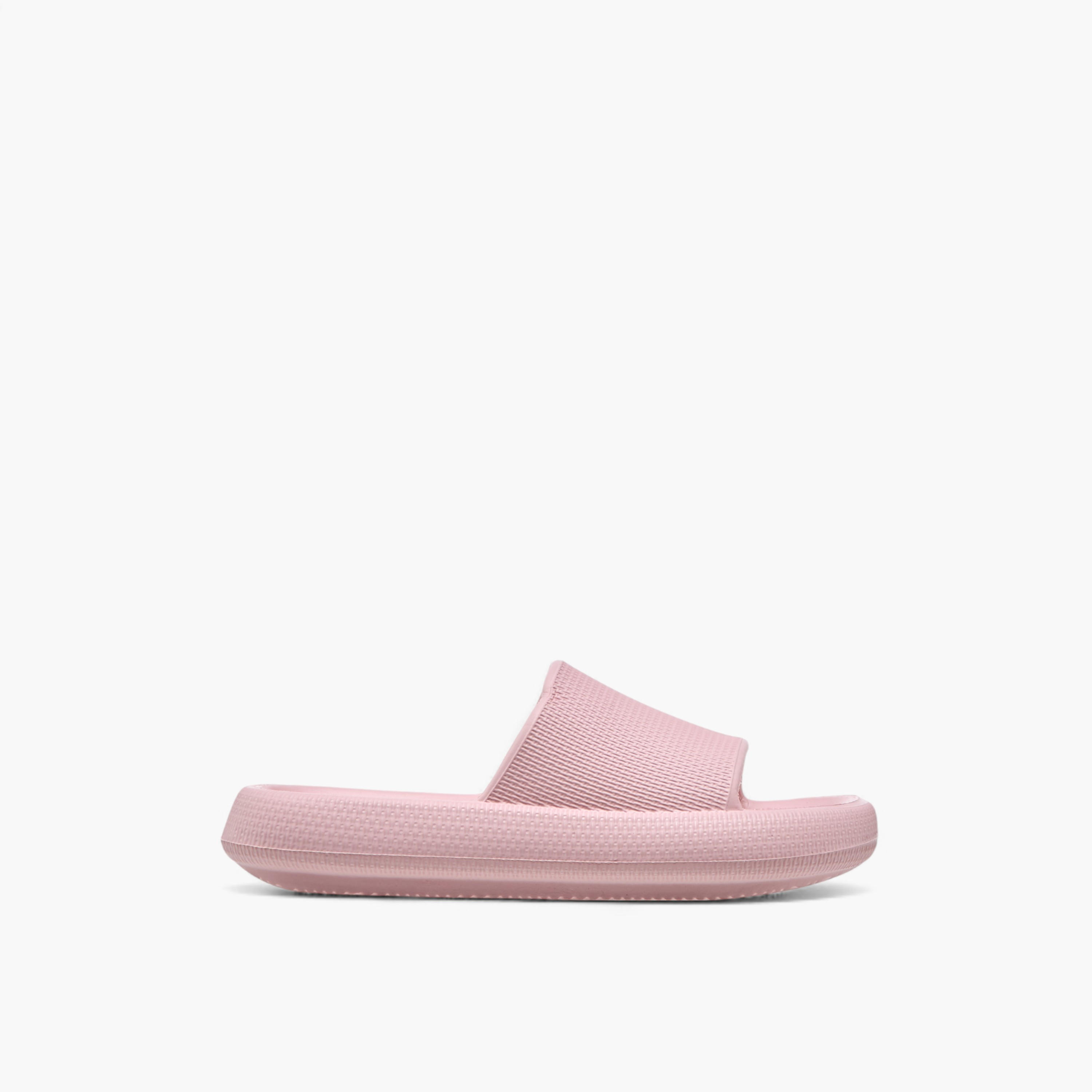 شبشب خفيف سهل الارتداء بارز الملمس للنساء من سيليست-women-shoes-flipflopsandslides-image-2