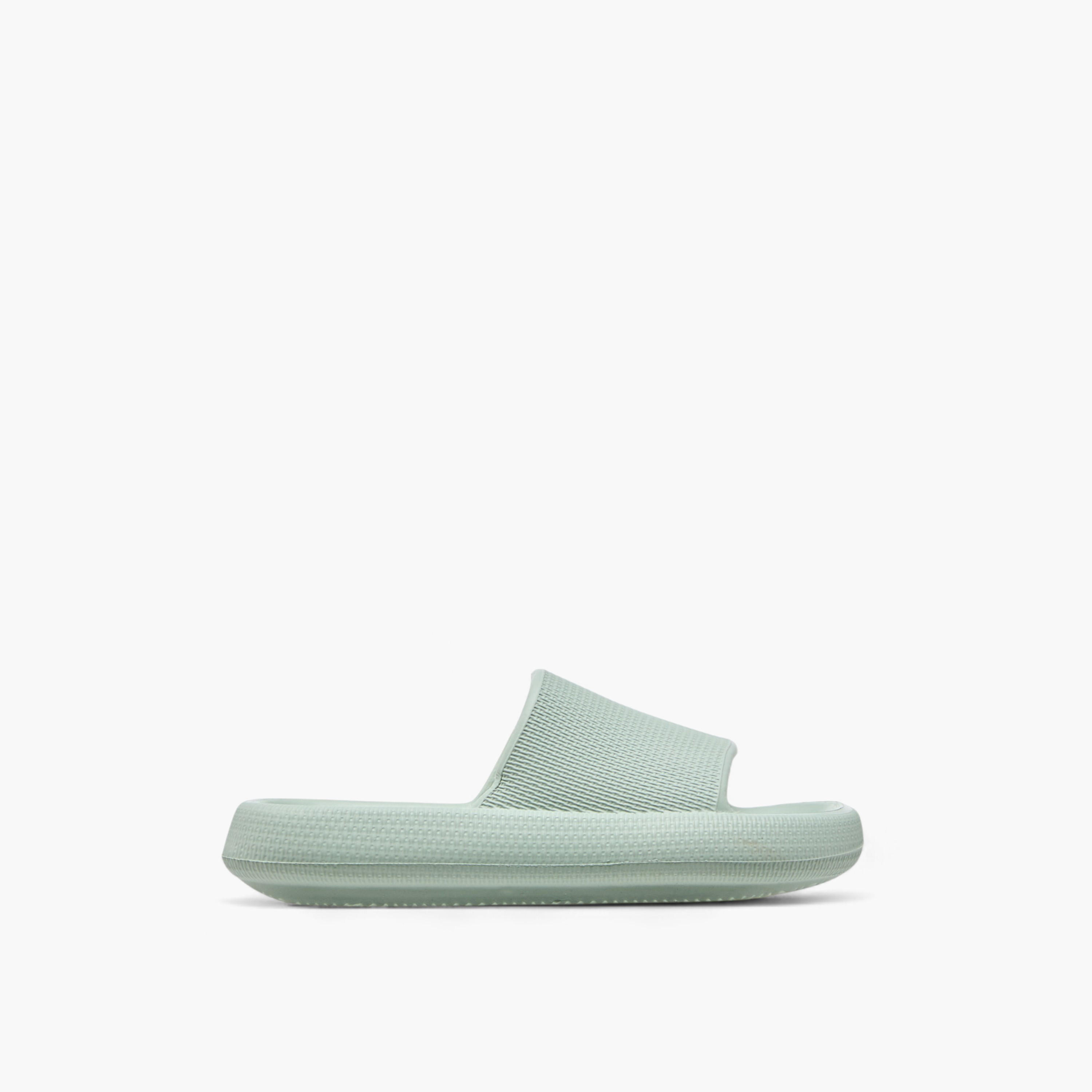 شبشب خفيف سهل الارتداء بارز الملمس للنساء من سيليست-women-shoes-flipflopsandslides-image-2