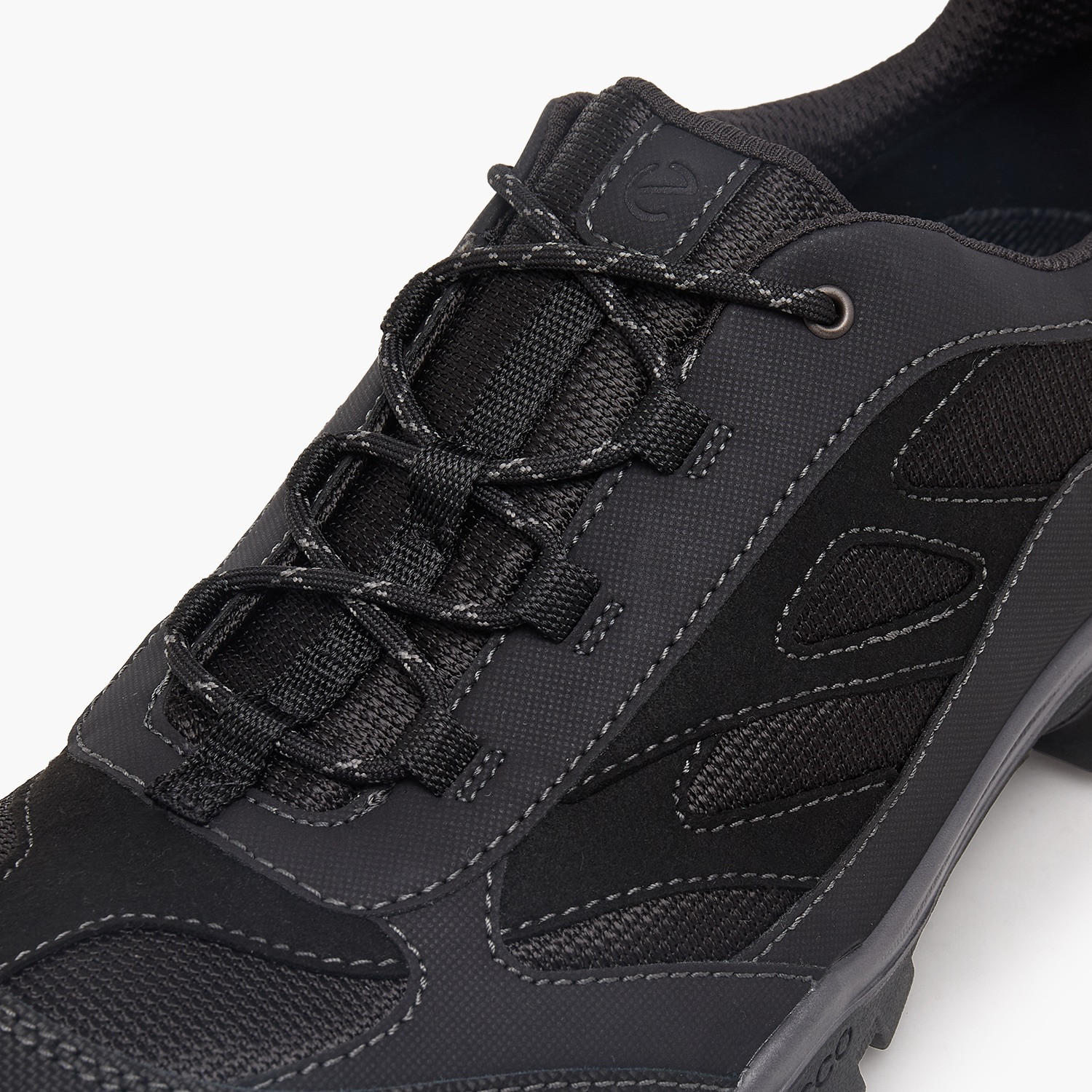 حذاء سنيكرز بارز الملمس بطول الكاحل ورباط إغلاق من إيكو-men-shoes-sneakers-image-4