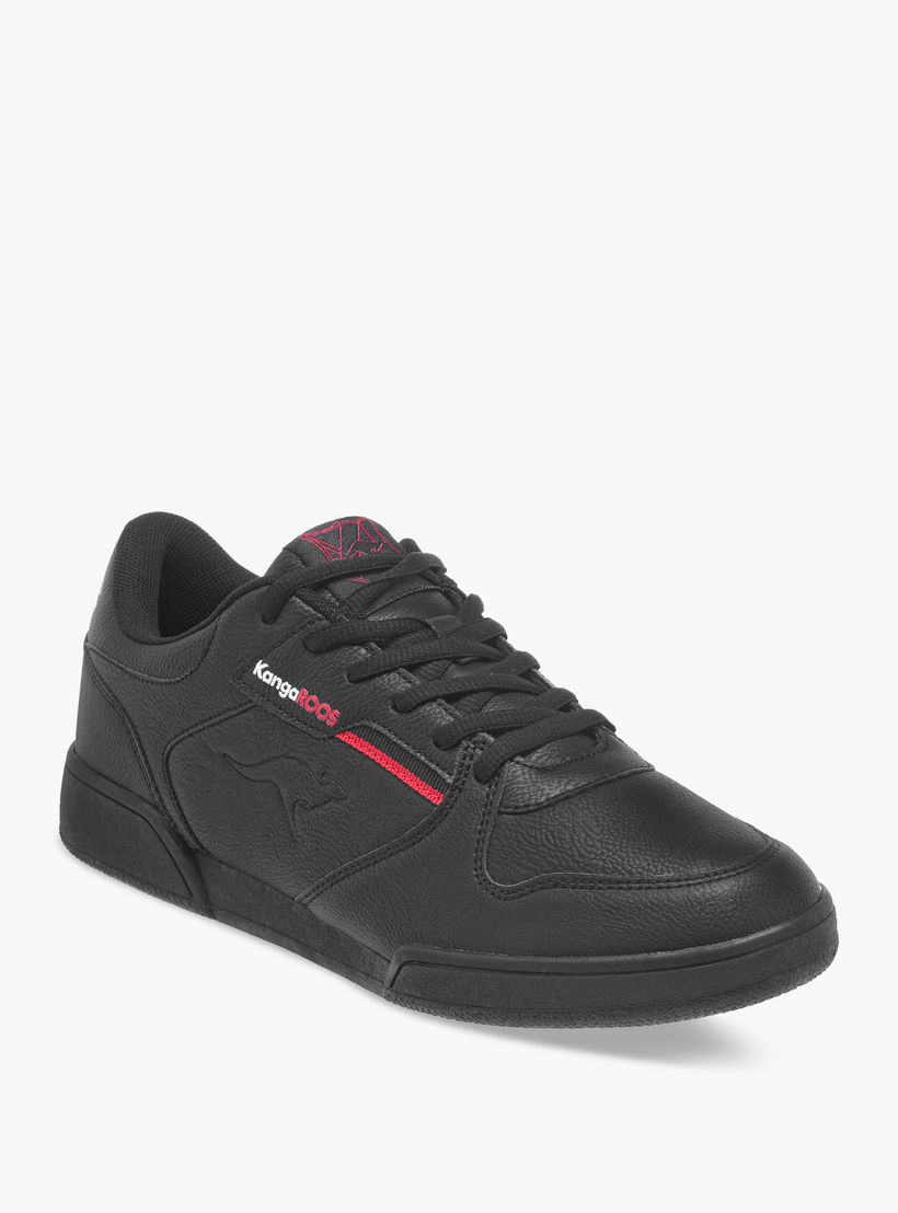 حذاء سنيكرز برباط وتفاصيل شعار للنساء من كانجاروس-women-shoes-sneakers-image-2
