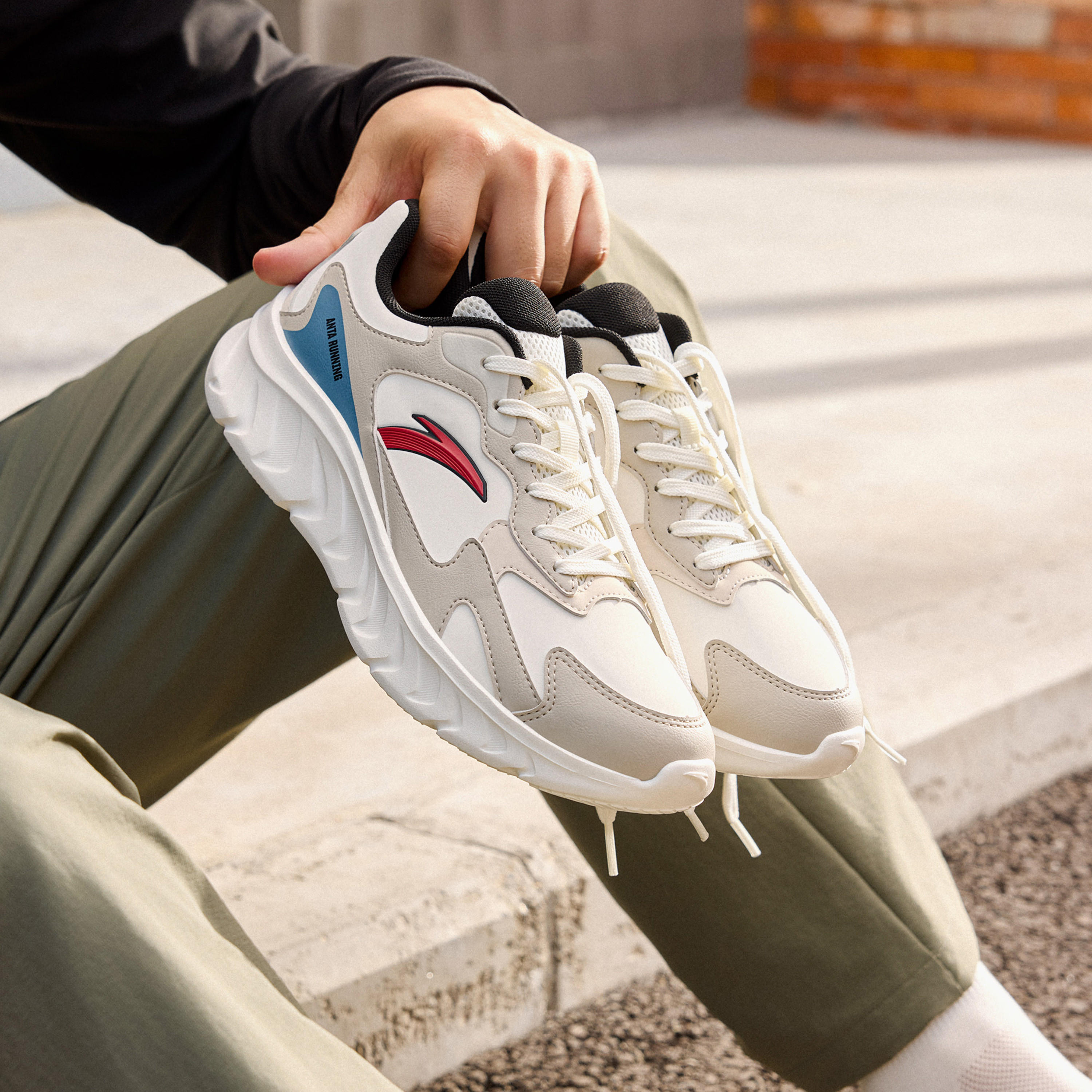 حذاء سنيكرز طول الكاحل برباط إغلاق للرجال من أنتا - ستار كلاود-sports-men-shoes-image-4