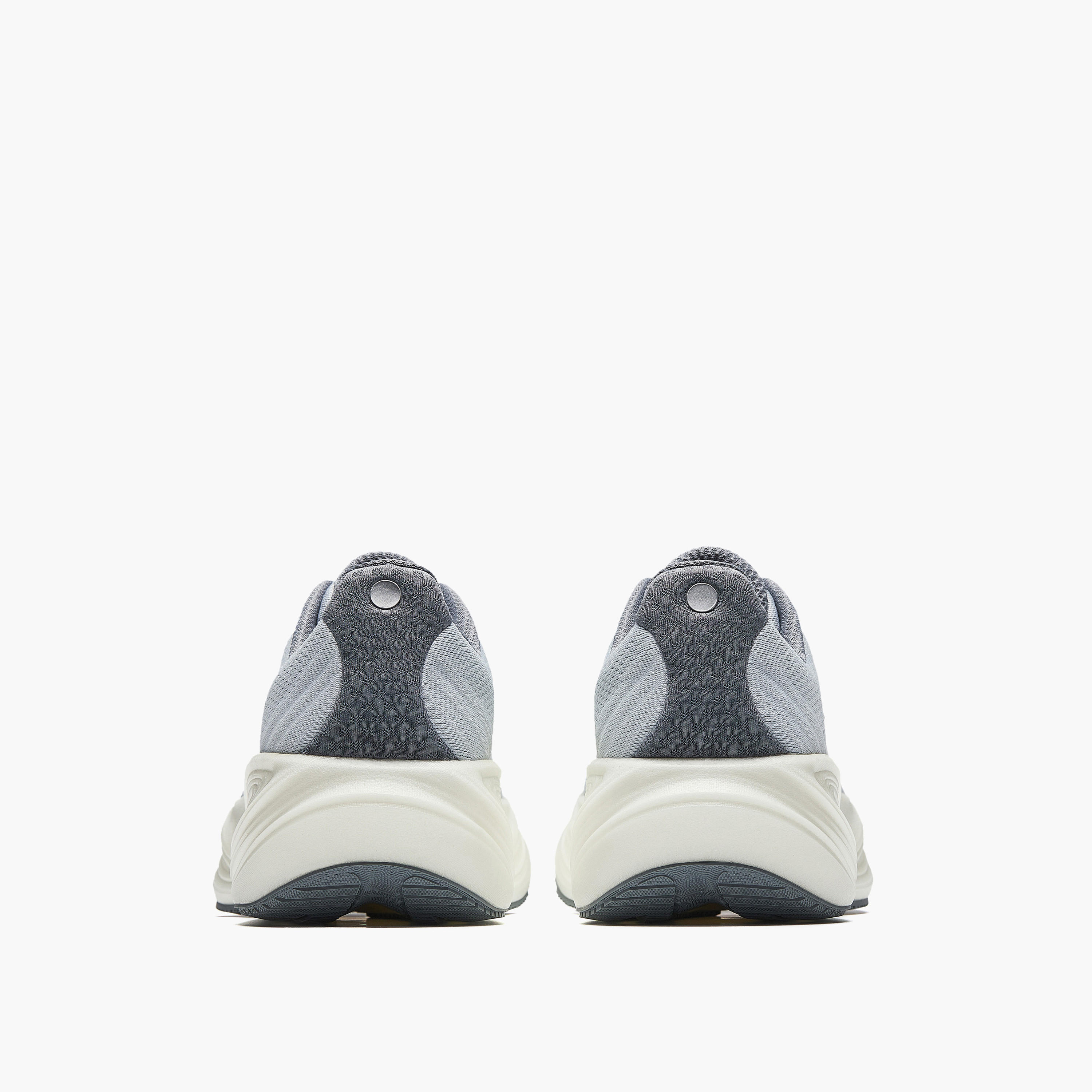 حذاء سنيكرز طول الكاحل برباط إغلاق للرجال من أنتا - سي سي3-sports-men-shoes-image-9