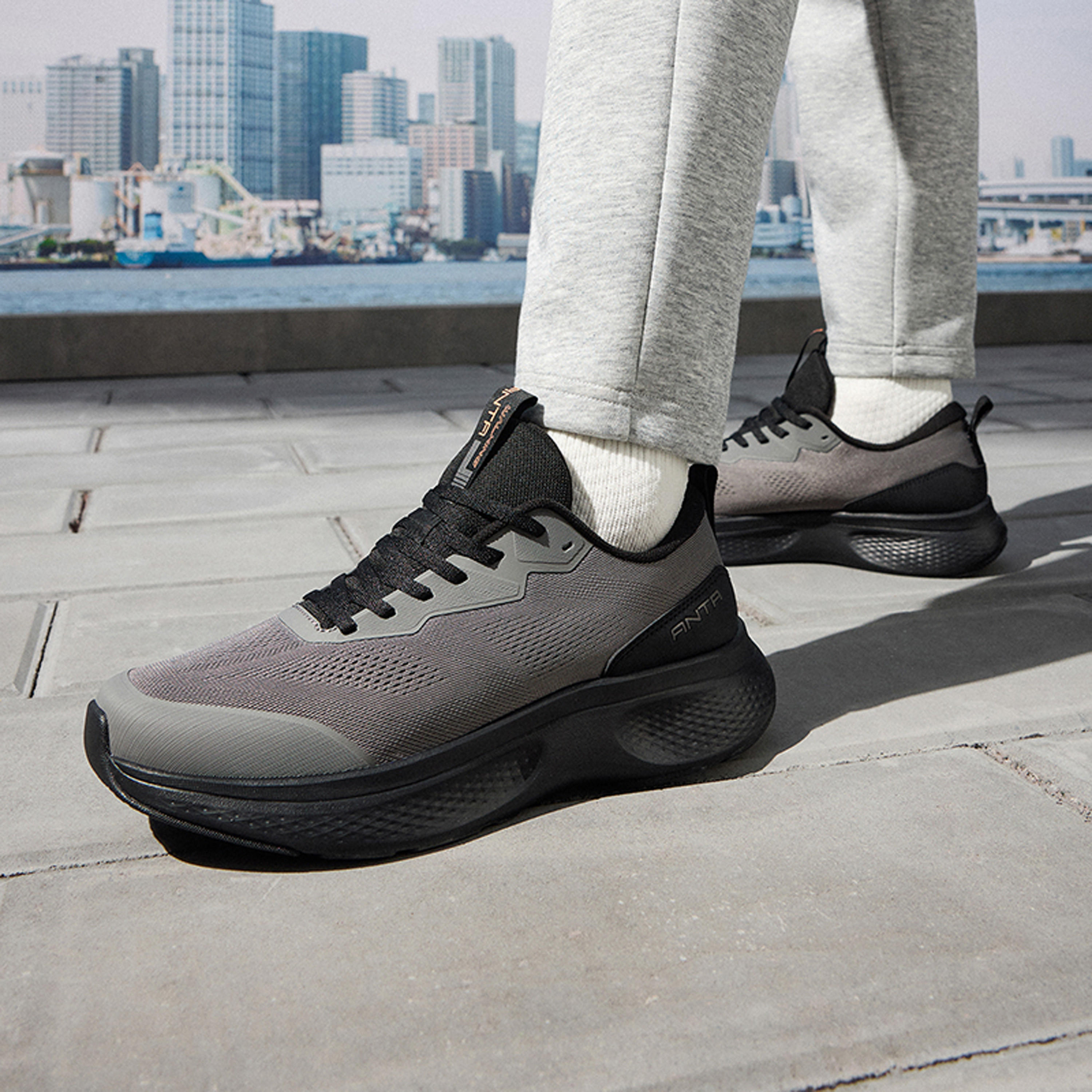 حذاء سنيكرز طول الكاحل برباط إغلاق للرجال من أنتا - إي بافر لايت-sports-men-shoes-image-2
