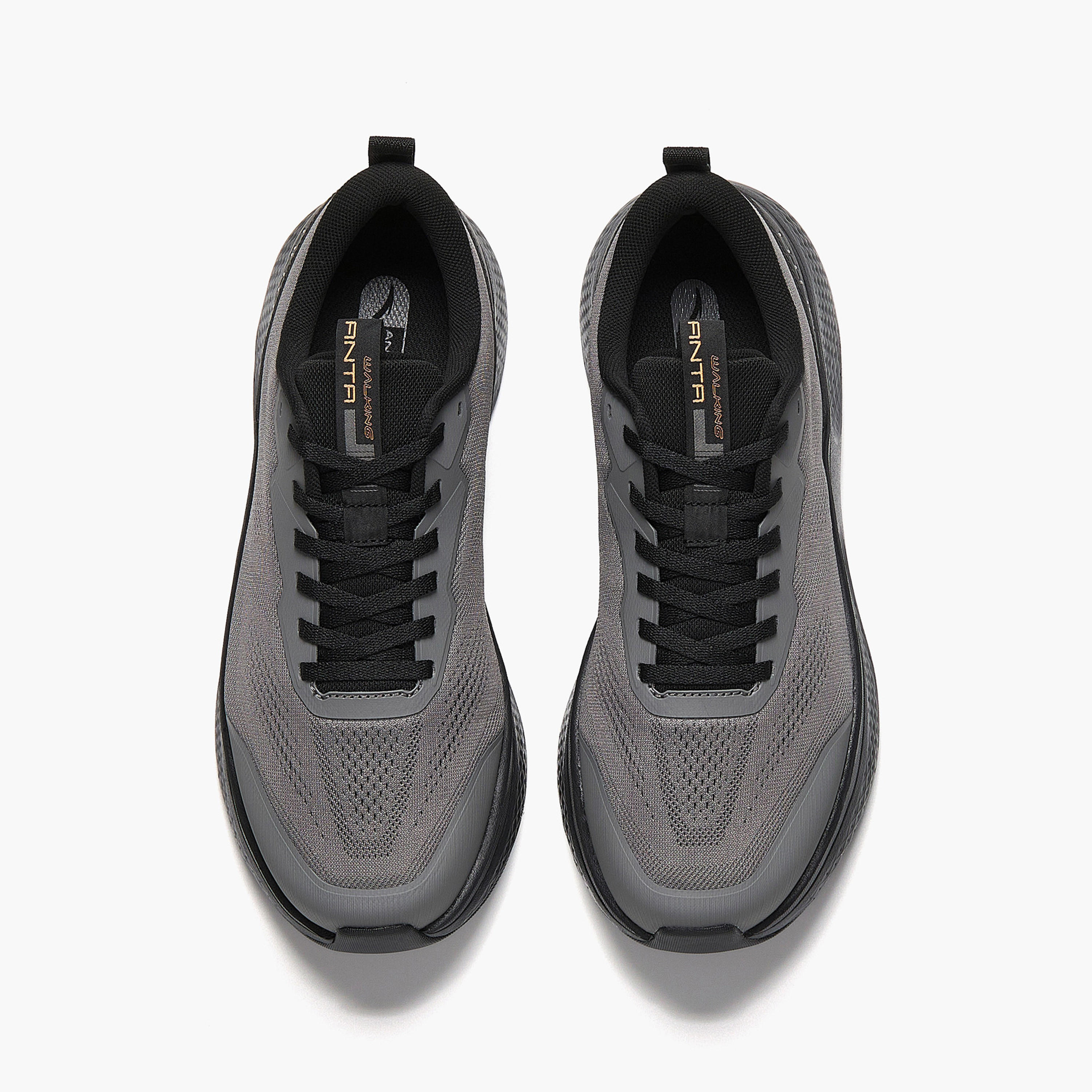 حذاء سنيكرز طول الكاحل برباط إغلاق للرجال من أنتا - إي بافر لايت-sports-men-shoes-image-5