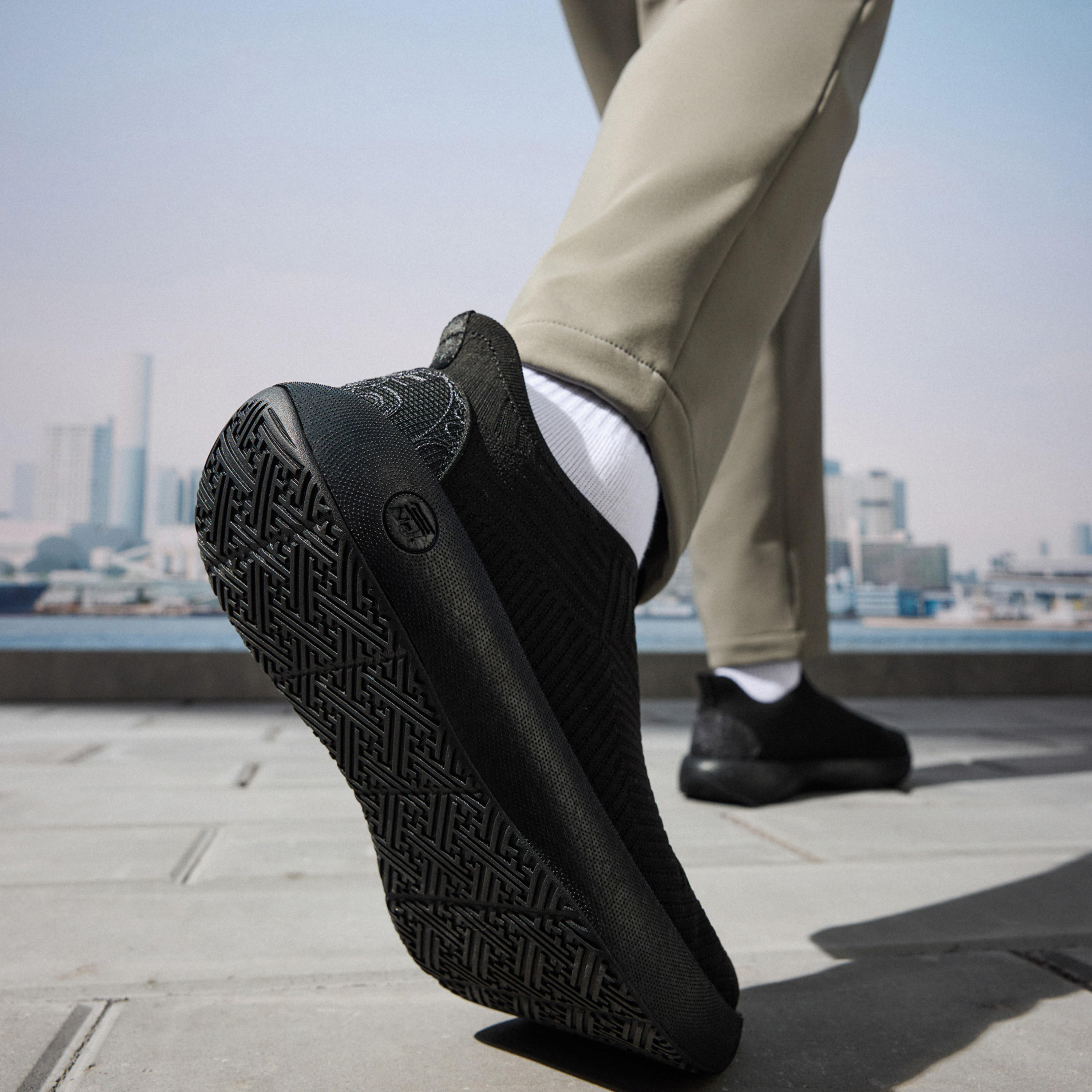 حذاء سنيكرز طول الكاحل سهل الارتداء للرجال من أنتا - كومفورت فليكس-sports-men-shoes-image-4