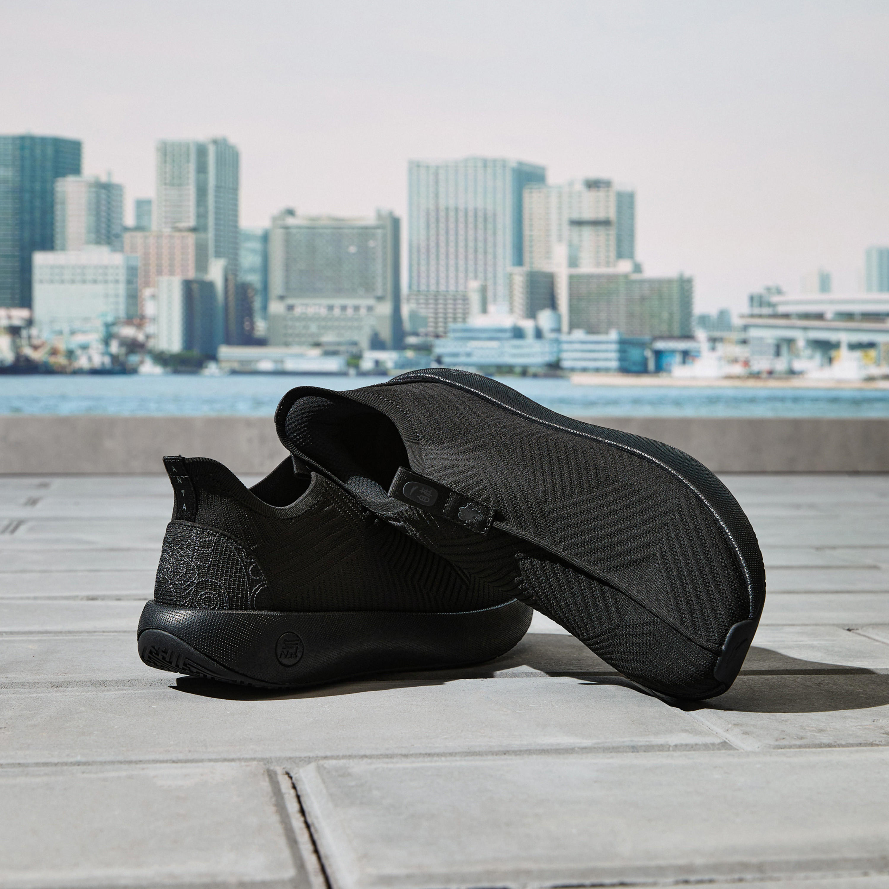 حذاء سنيكرز طول الكاحل سهل الارتداء للرجال من أنتا - كومفورت فليكس-sports-men-shoes-image-5