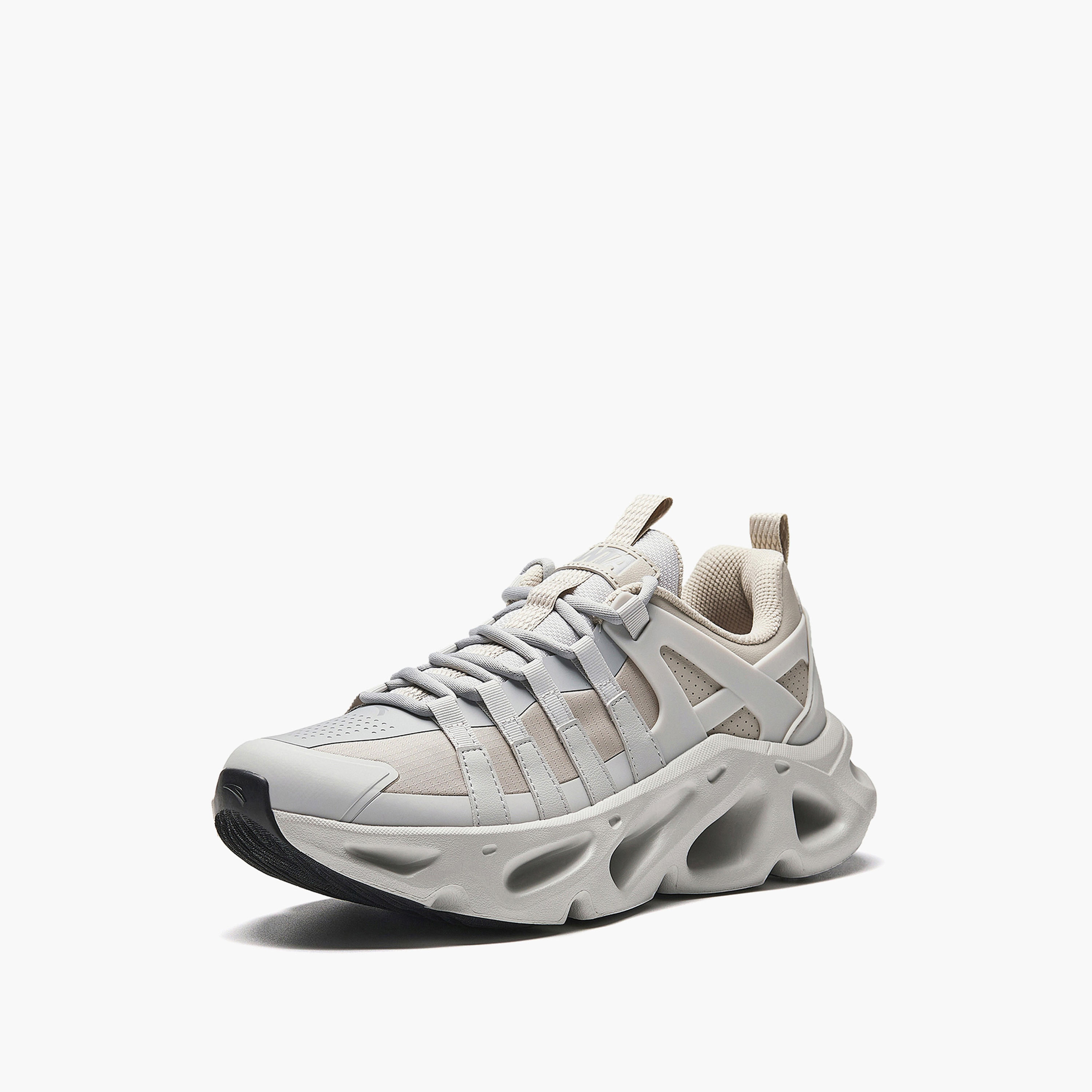 حذاء سنيكرز طول الكاحل برباط إغلاق للرجال من أنتا - ستريت رونر-sports-men-shoes-image-1