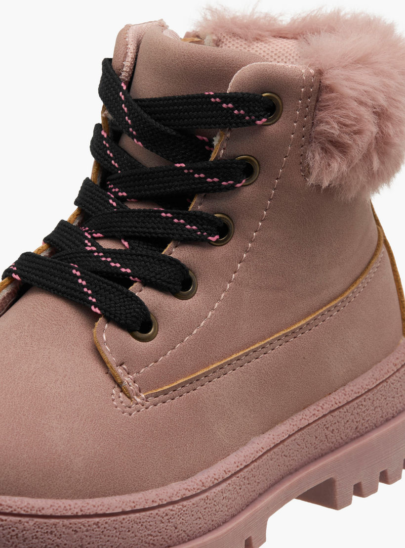 بوت بقصة عالية وتفاصيل فرو صناعي للبنات من فلورا بيلا-girls-shoes-boots-image-4