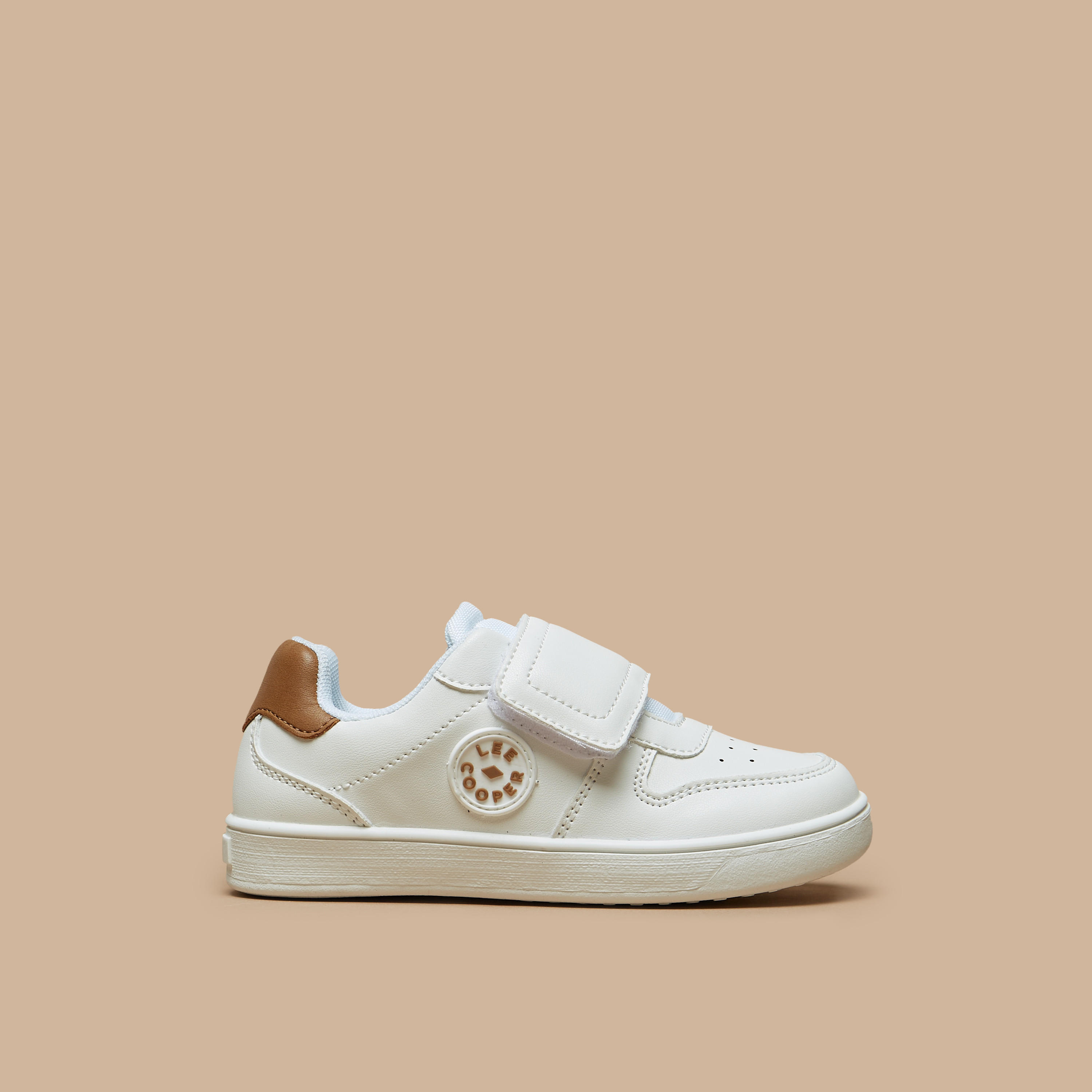 حذاء سنيكرز بارز الملمس بشريط إغلاق لاصق للأولاد من لي كوبر-boys-shoes-schoolshoes-image-3