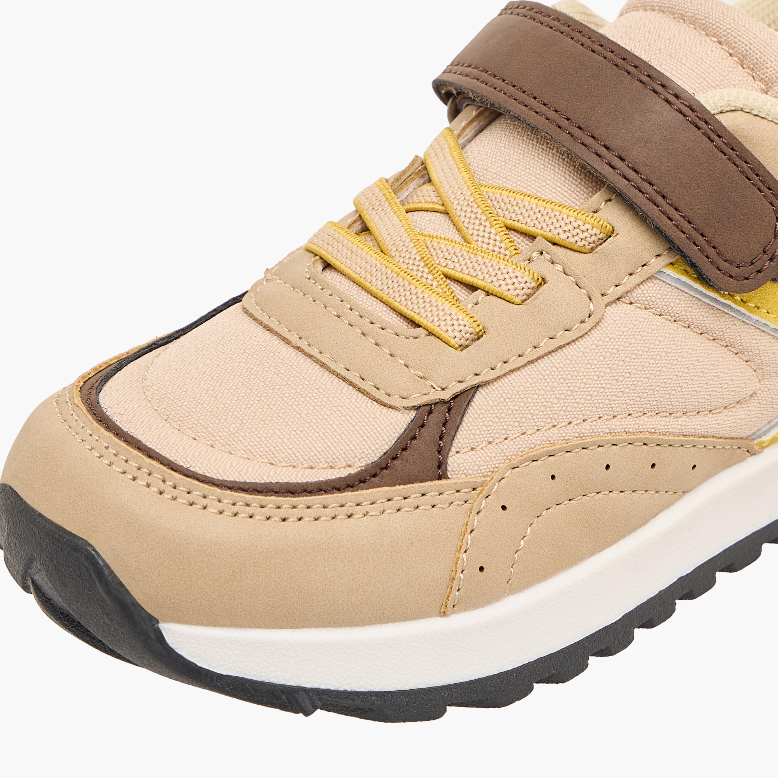 حذاء سنيكرز بشريط لاصق للأولاد من جونيورز-boys-shoes-sneakers-image-7