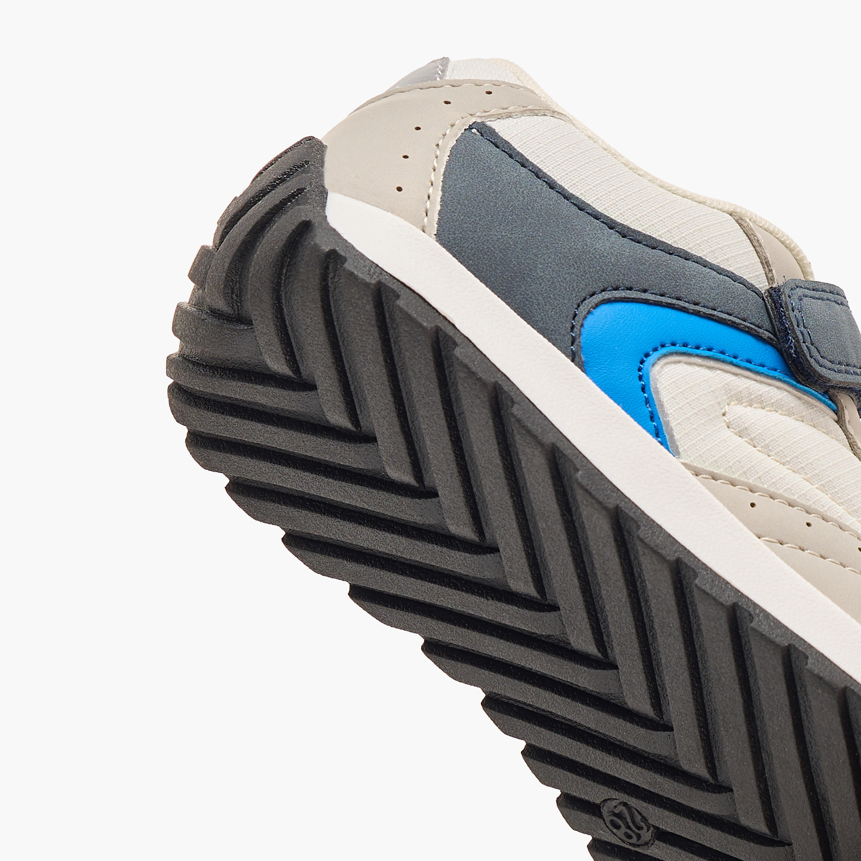 حذاء سنيكرز بشريط لاصق للأولاد من جونيورز-boys-shoes-sneakers-image-8