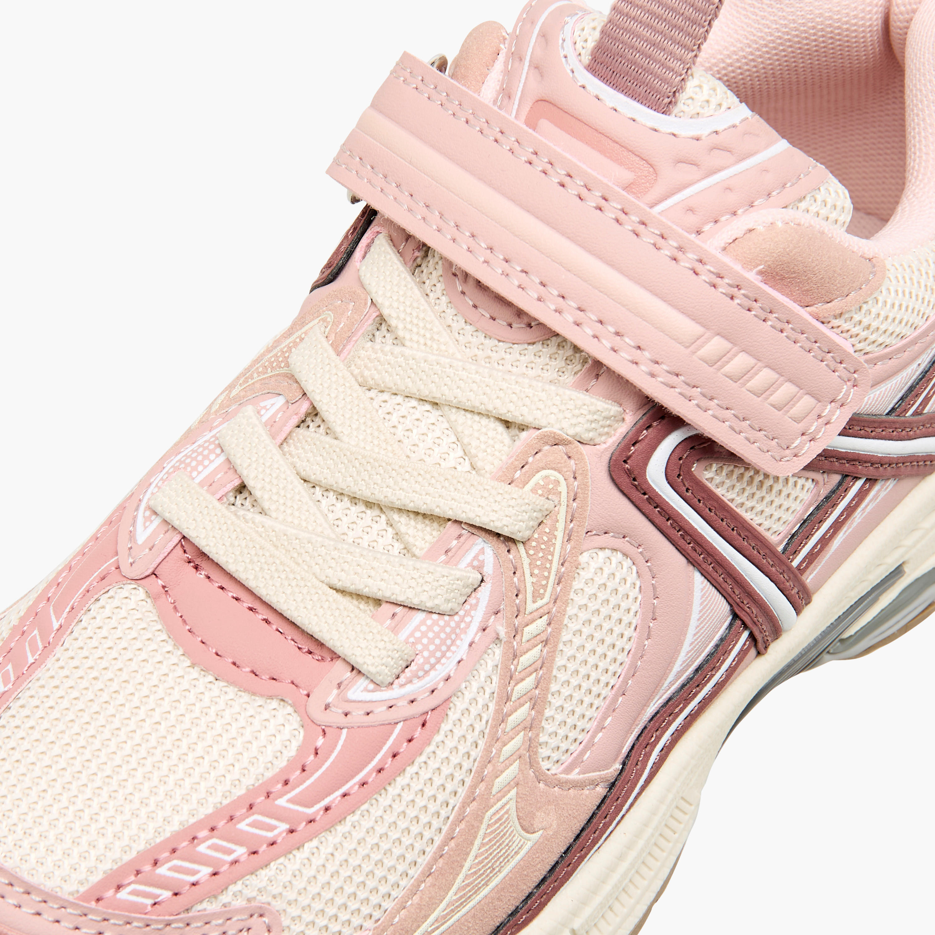 حذاء سنيكرز بناتي مريح بشريط لاصق من ليتل ميسي-girls-shoes-sneakers-image-4