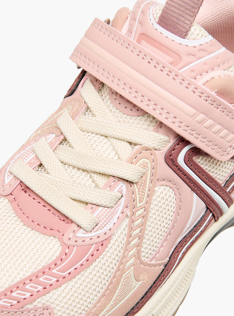 حذاء سنيكرز بناتي مريح بشريط لاصق من ليتل ميسي-girls-shoes-sneakers-image-4