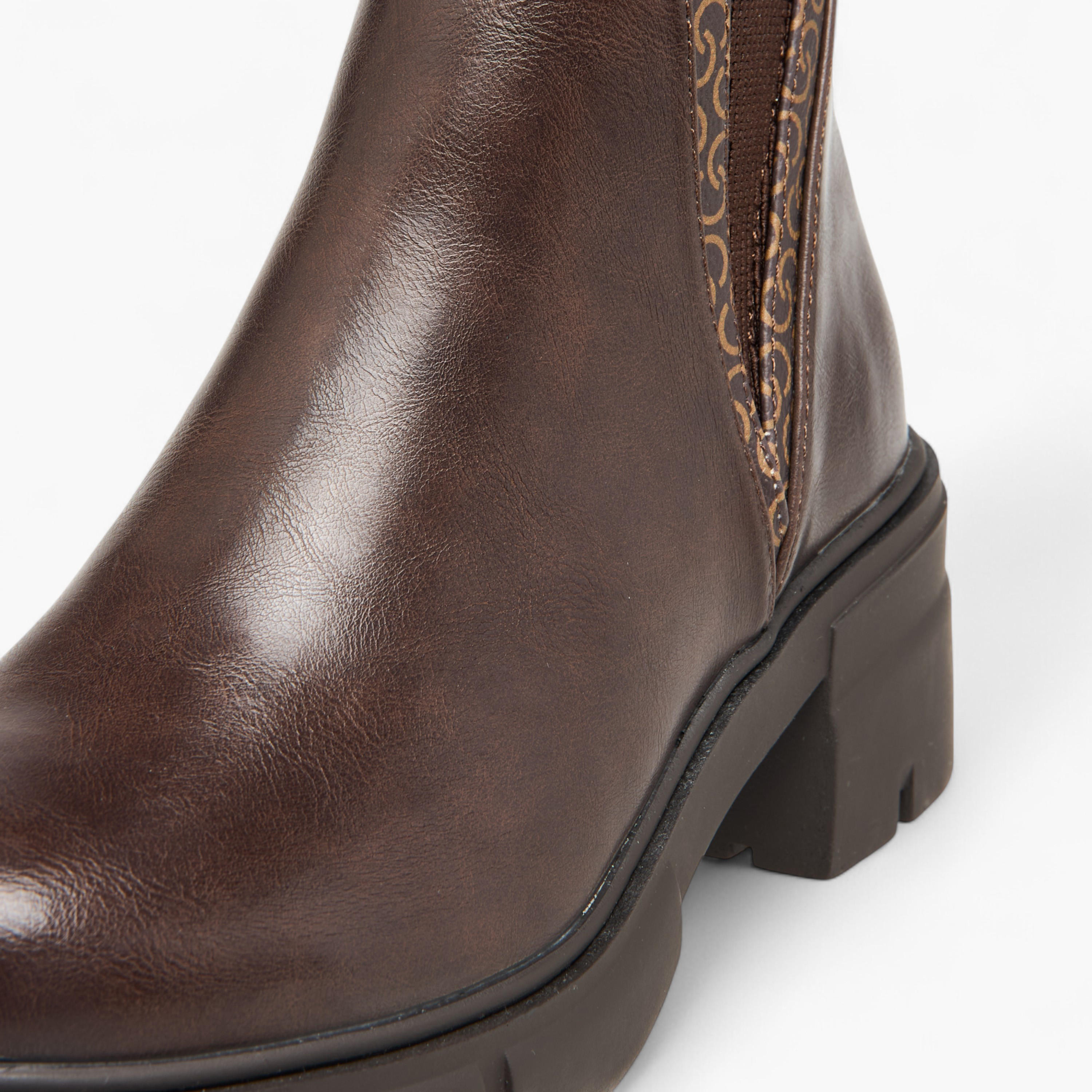 Celeste Women's Solid Ankle Boots with Zip Closure-women-shoes-boots-image-4