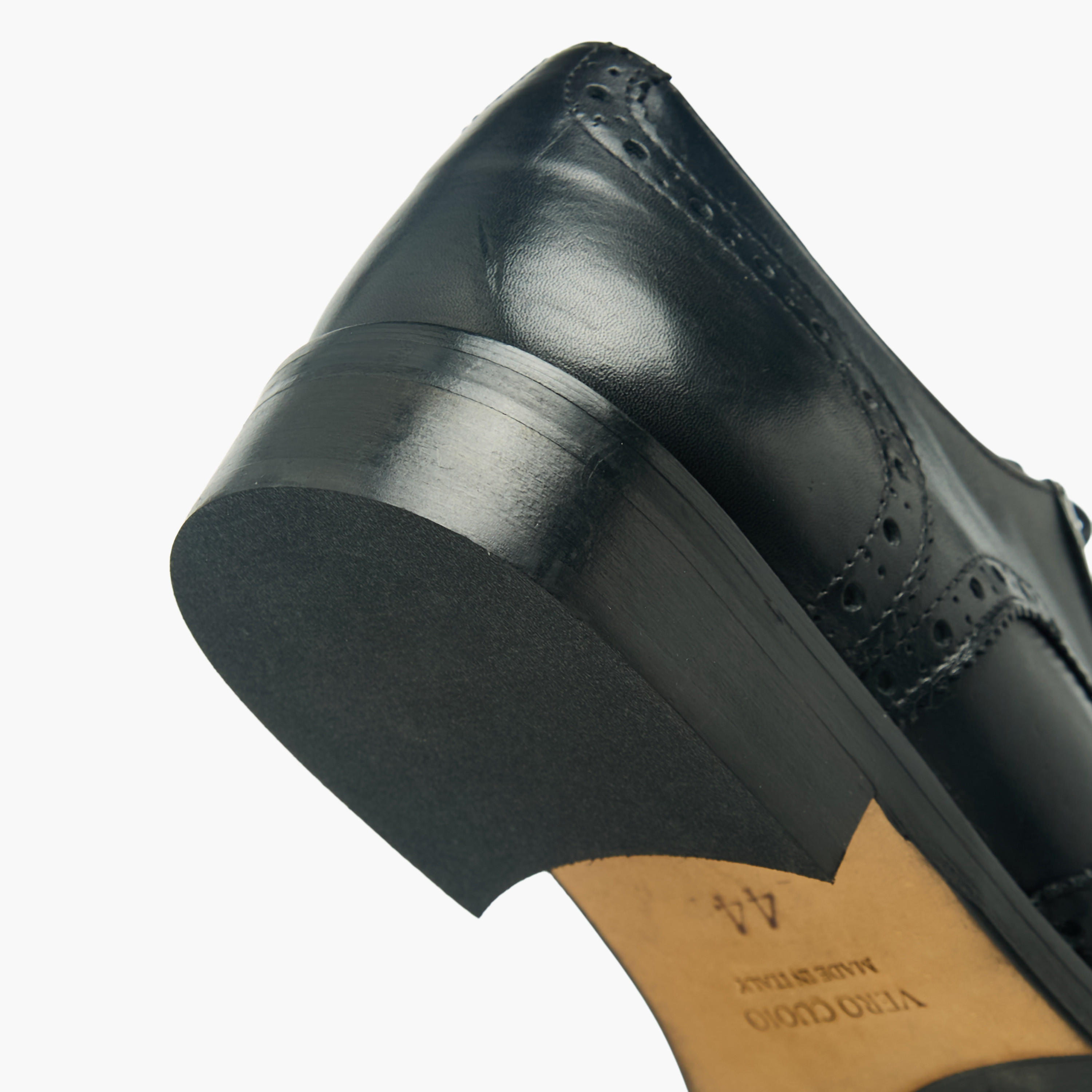 حذاء ديرقي رجالي بأربطة من الجلد الطبيعي-men-shoes-formalshoes-image-5