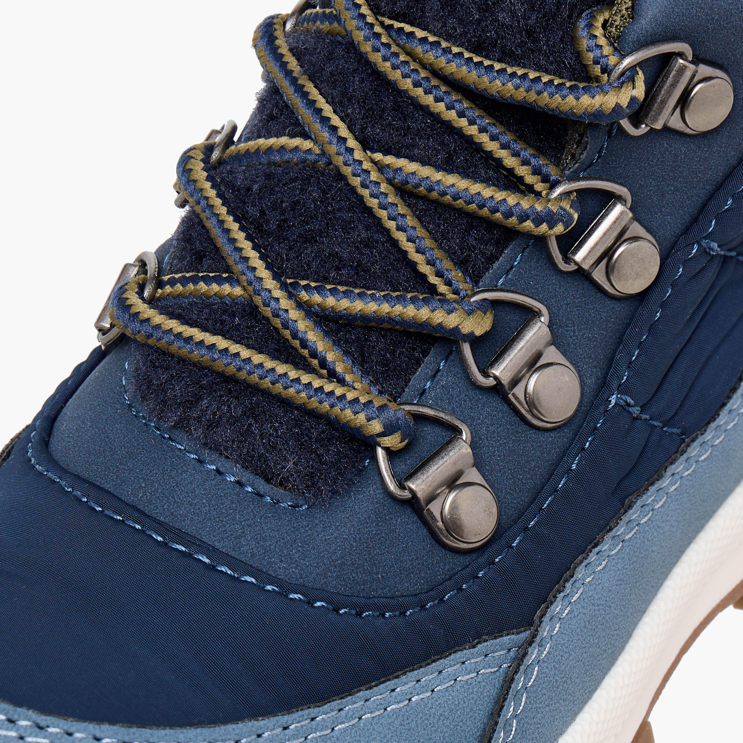 بوت بارز الملمس بقصة عالية وسحاب إغلاق من جونيورز-boys-shoes-boots-image-4