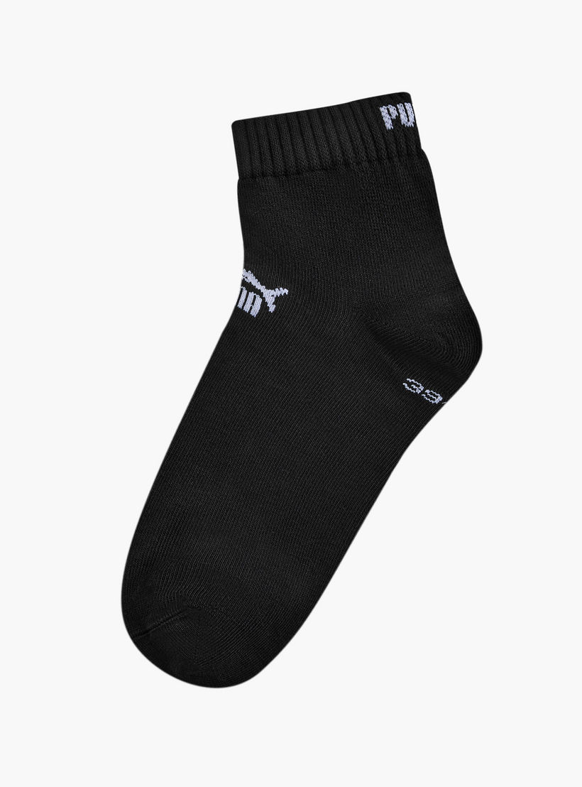 طقم جوارب 3 أزواج بطول الكاحل وبطبعات شعار من بوما-men-socks-image-2