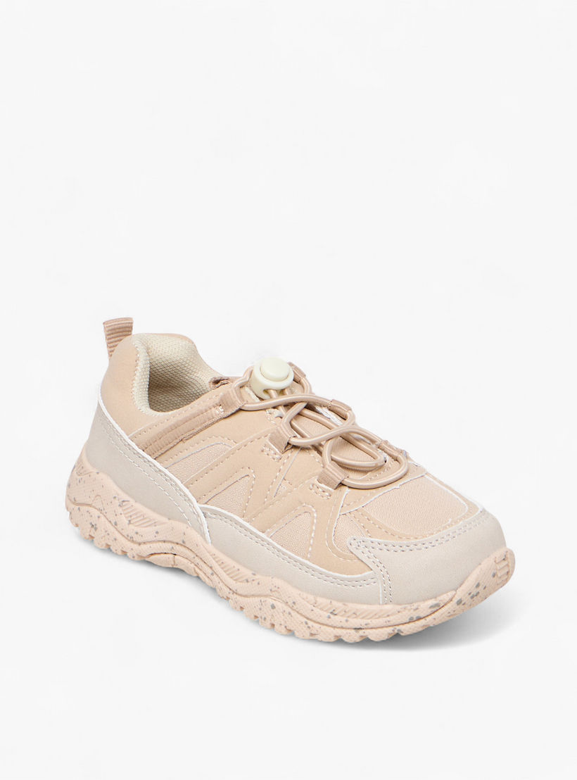 حذاء سنيكرز بقفل حبل للإغلاق للأولاد من جونيورز-boys-shoes-sneakers-image-2