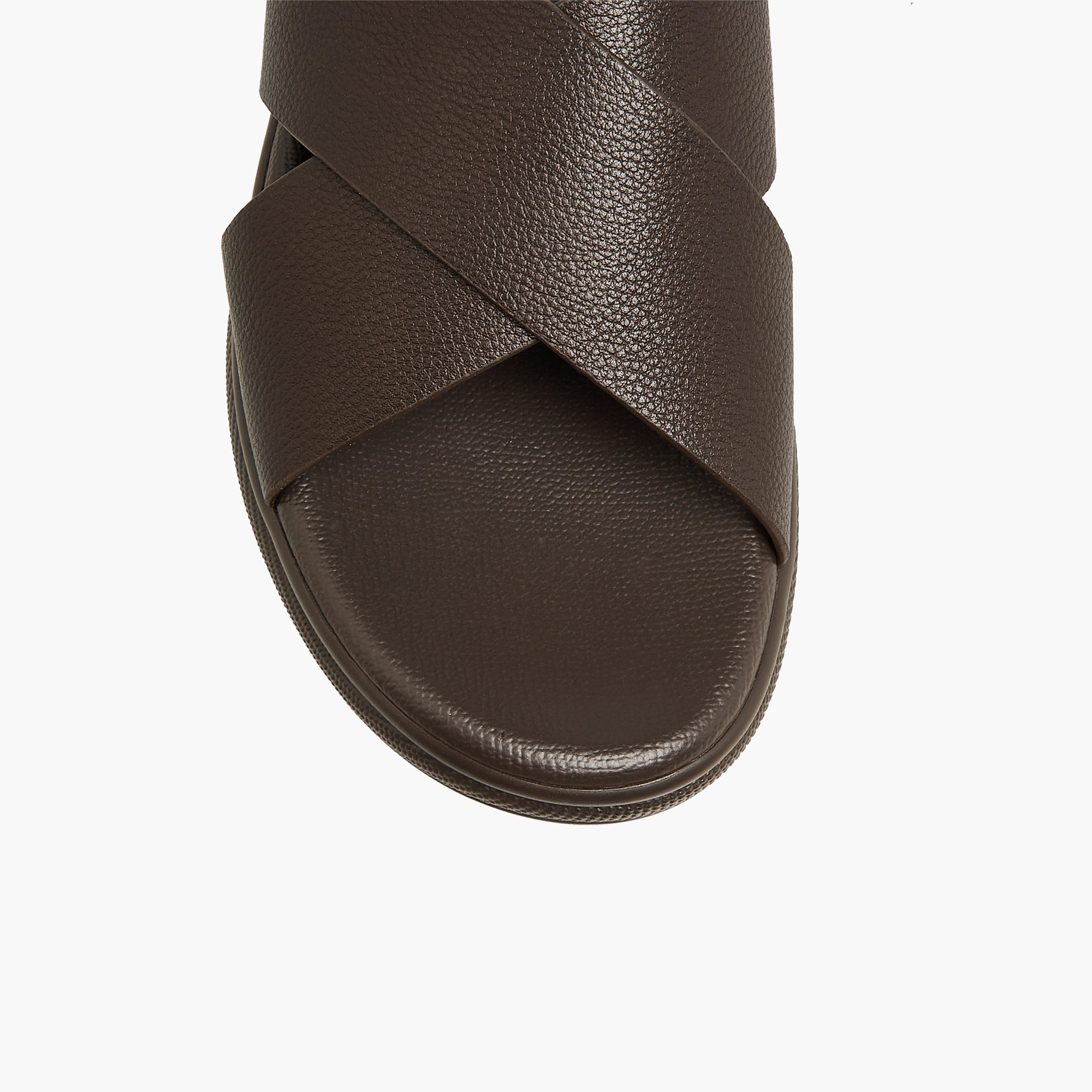 صندل سادة بحزام متقاطع للرجال من إل بي إل من شوإكسبريس-men-shoes-sandals-image-5