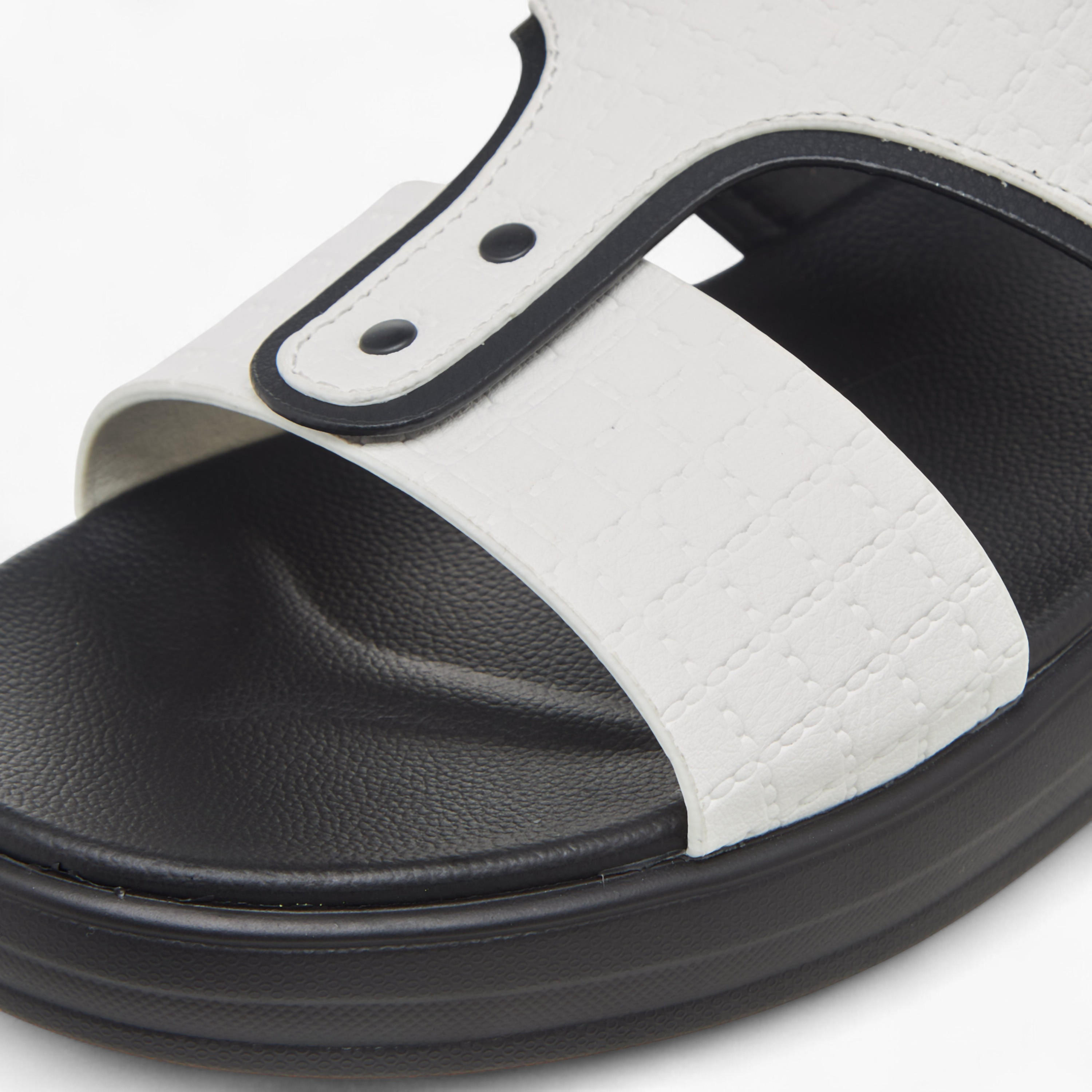 صندل عربي سهل الارتداء للرجال من إل بي إل من شو إكسبريس-men-shoes-sandals-image-4