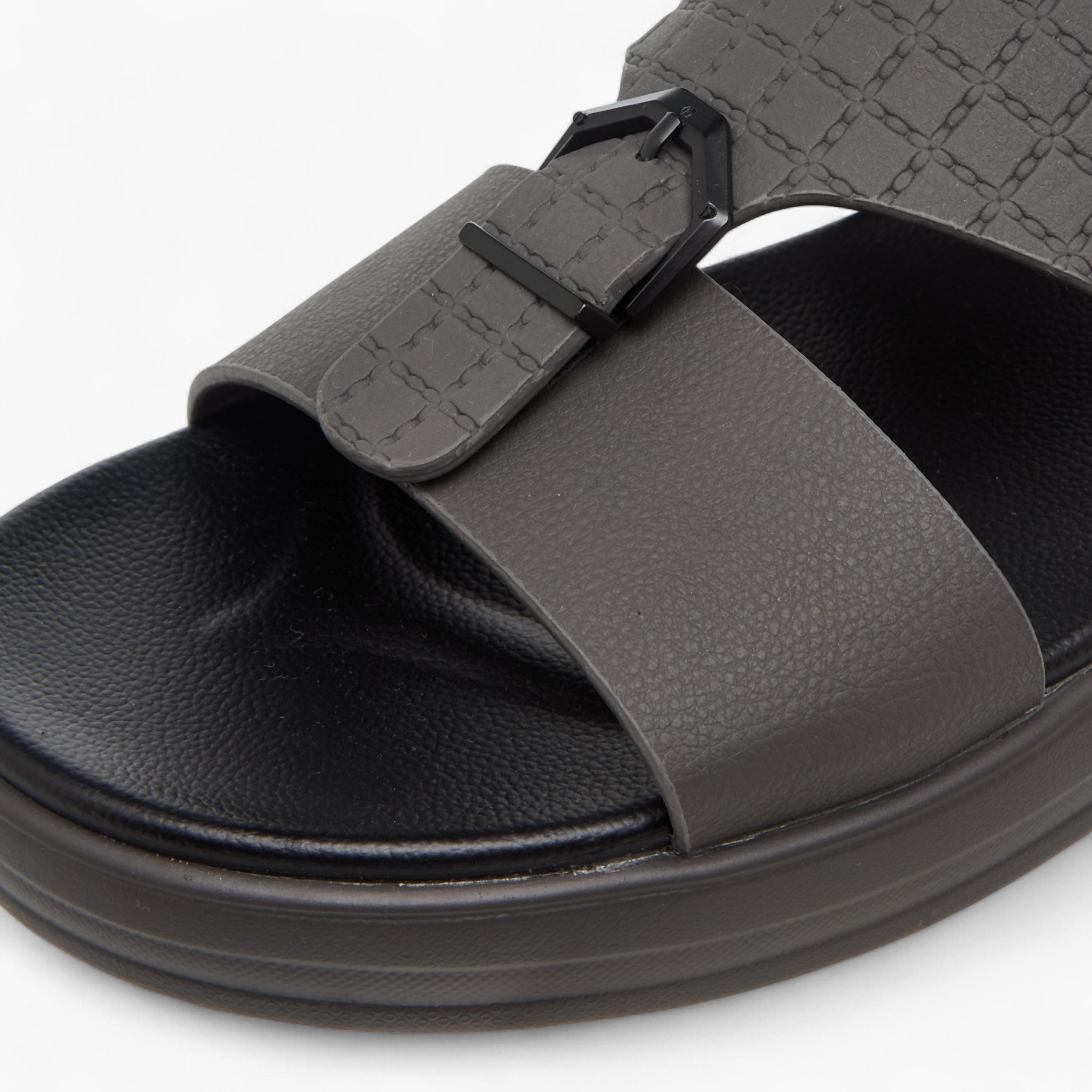 صندل عربي سهل الارتداء للرجال من إل بي إل من شو إكسبريس-men-shoes-sandals-image-4