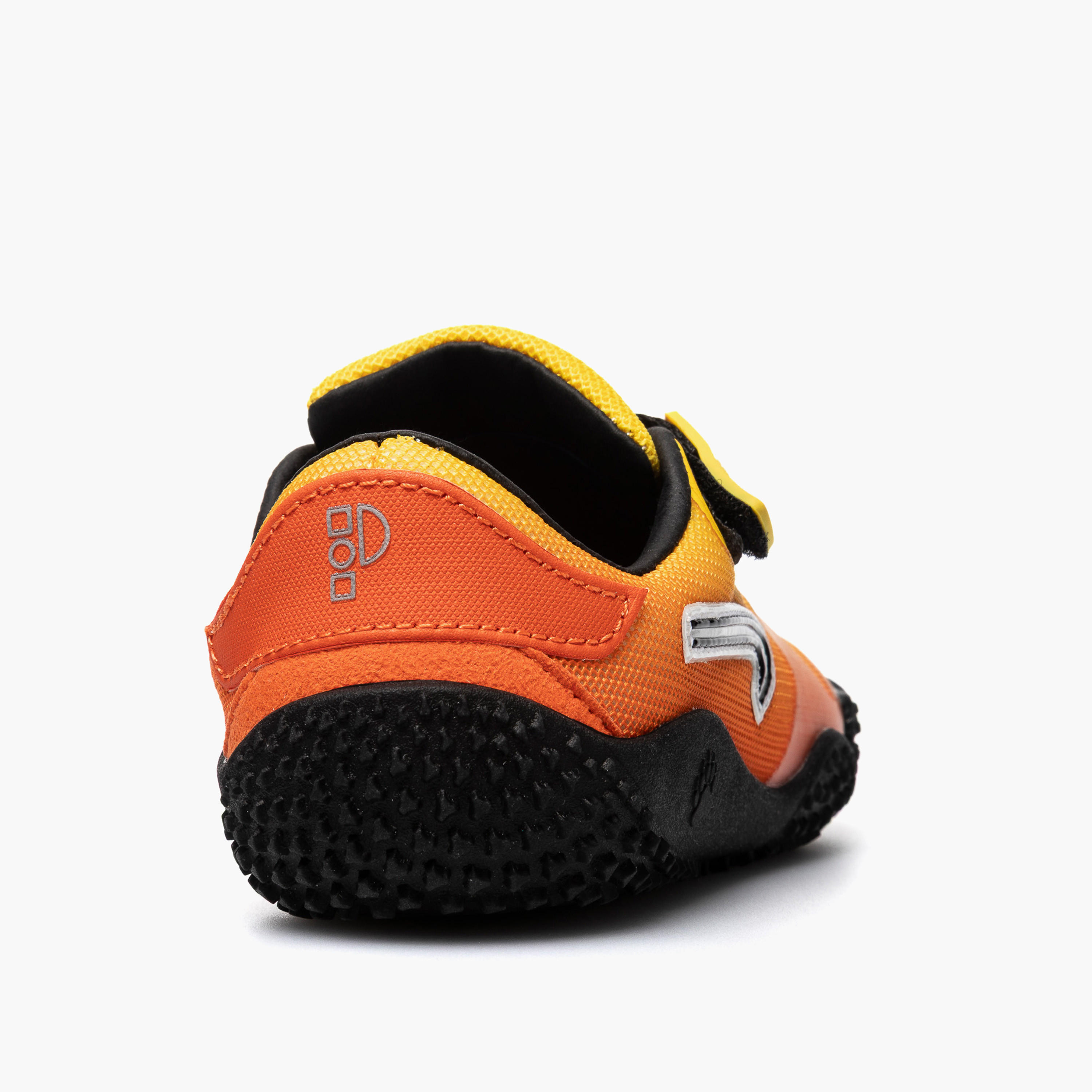 حذاء رياضي بقوالب ملونة وشريط إغلاق لاصق من بابلوسكي-baby-boys-shoes-closedshoes-image-3