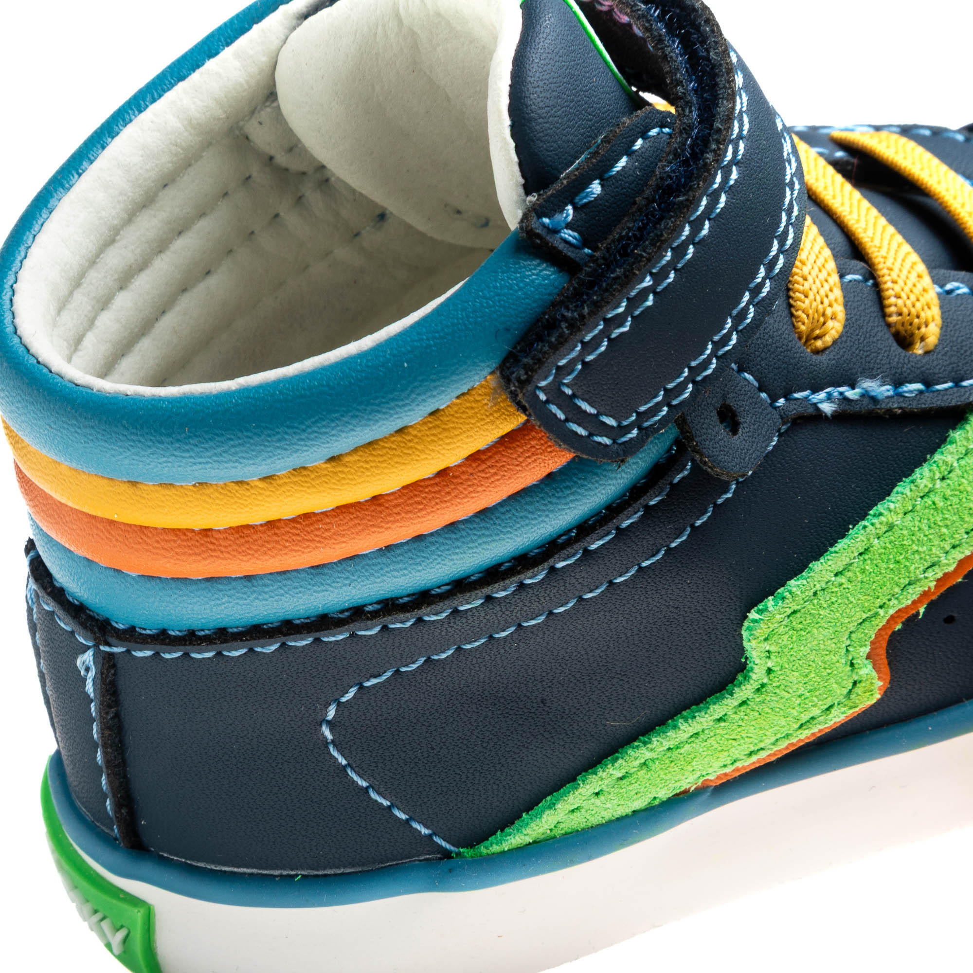 حذاء رياضي جلد بشريط إغلاق لاصق للأولاد من بابلوسكي-baby-boys-shoes-closedshoes-image-6
